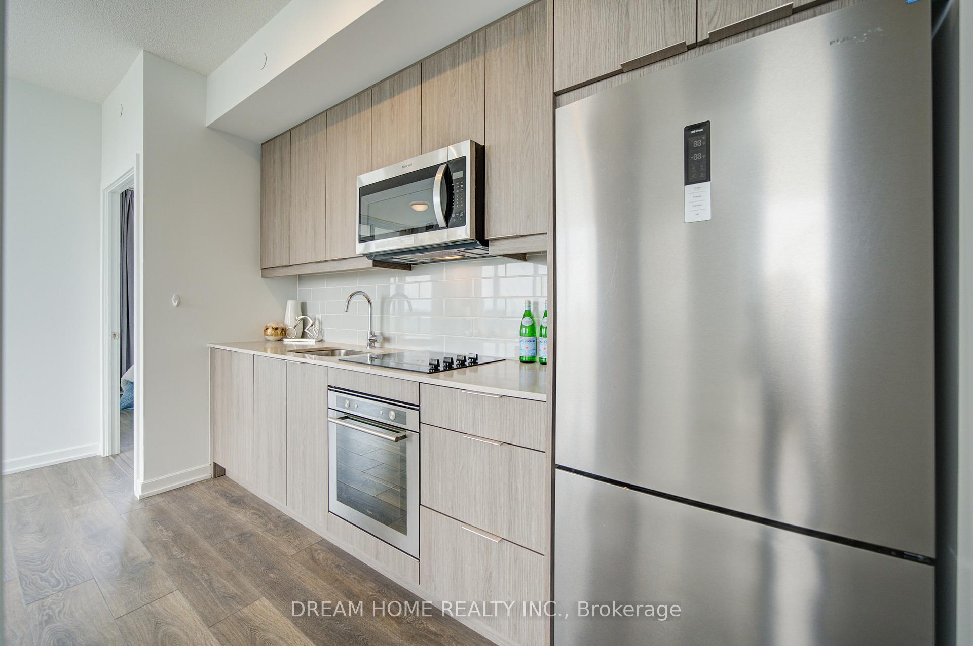 Photo 8 of Unit 2902, 32 Forest Manor Road, North York, Henry Farm — HOMEH