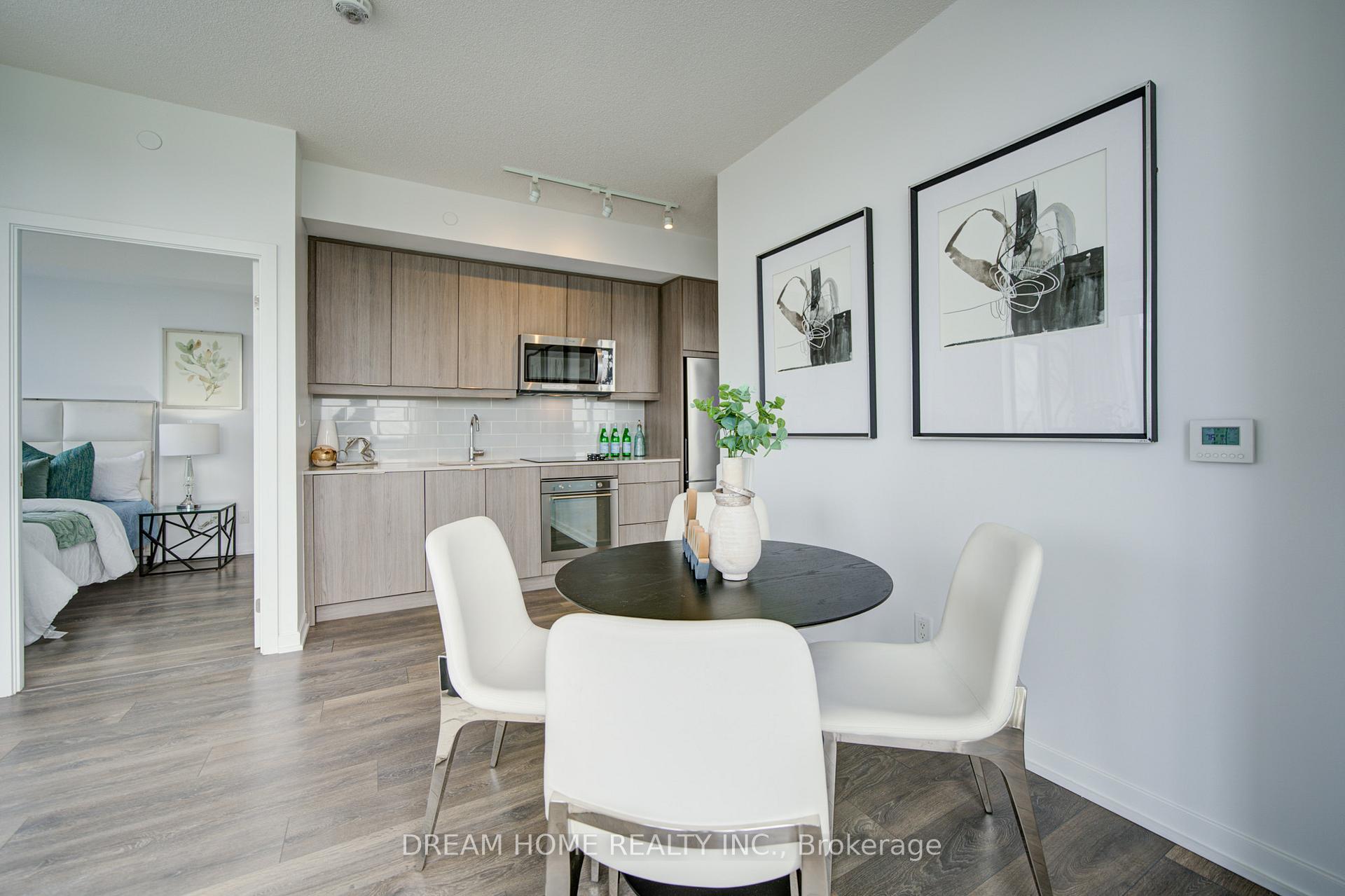 Photo 14 of Unit 2902, 32 Forest Manor Road, North York, Henry Farm — HOMEH