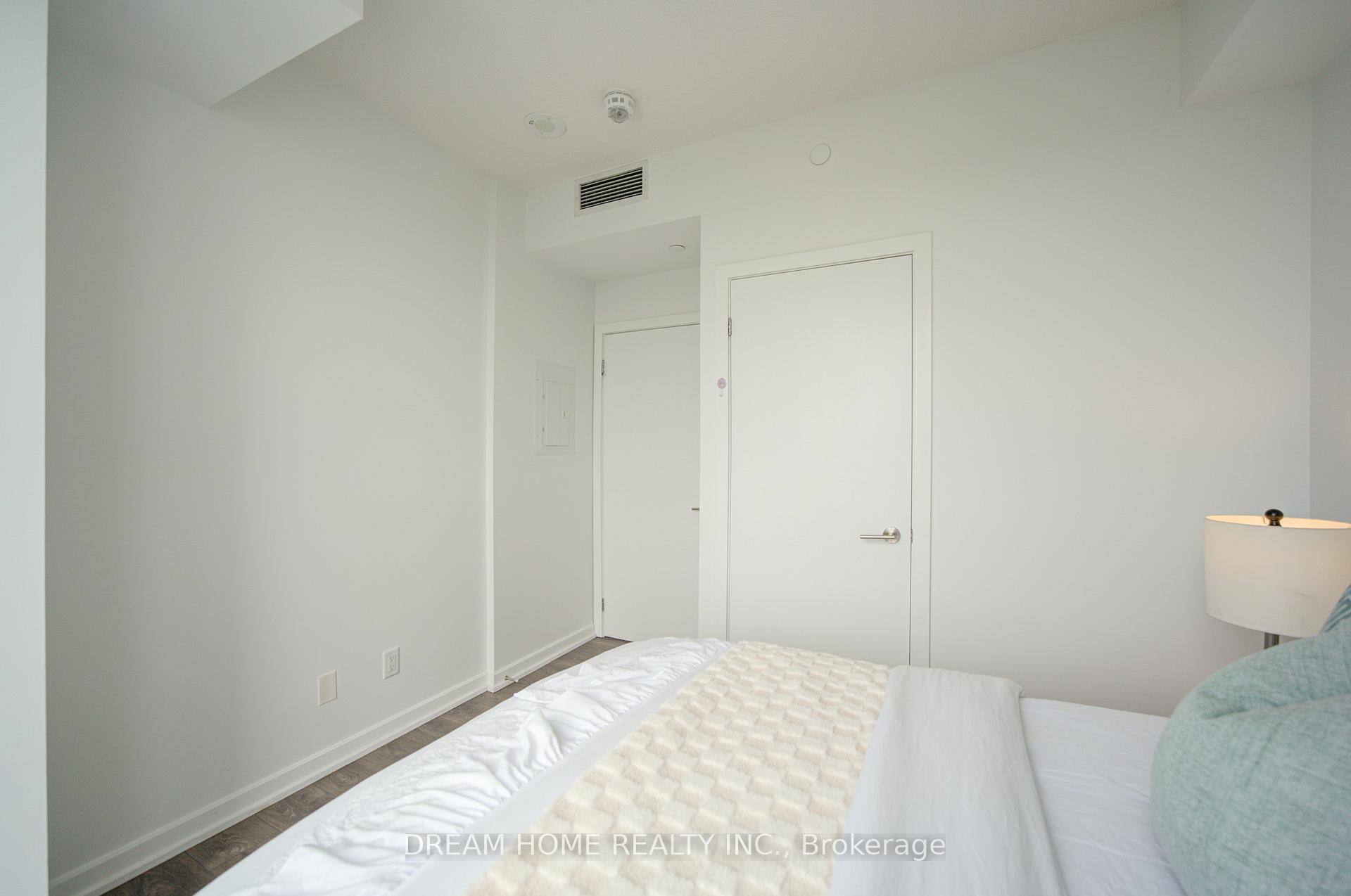 Photo 28 of Unit 2902, 32 Forest Manor Road, North York, Henry Farm — HOMEH