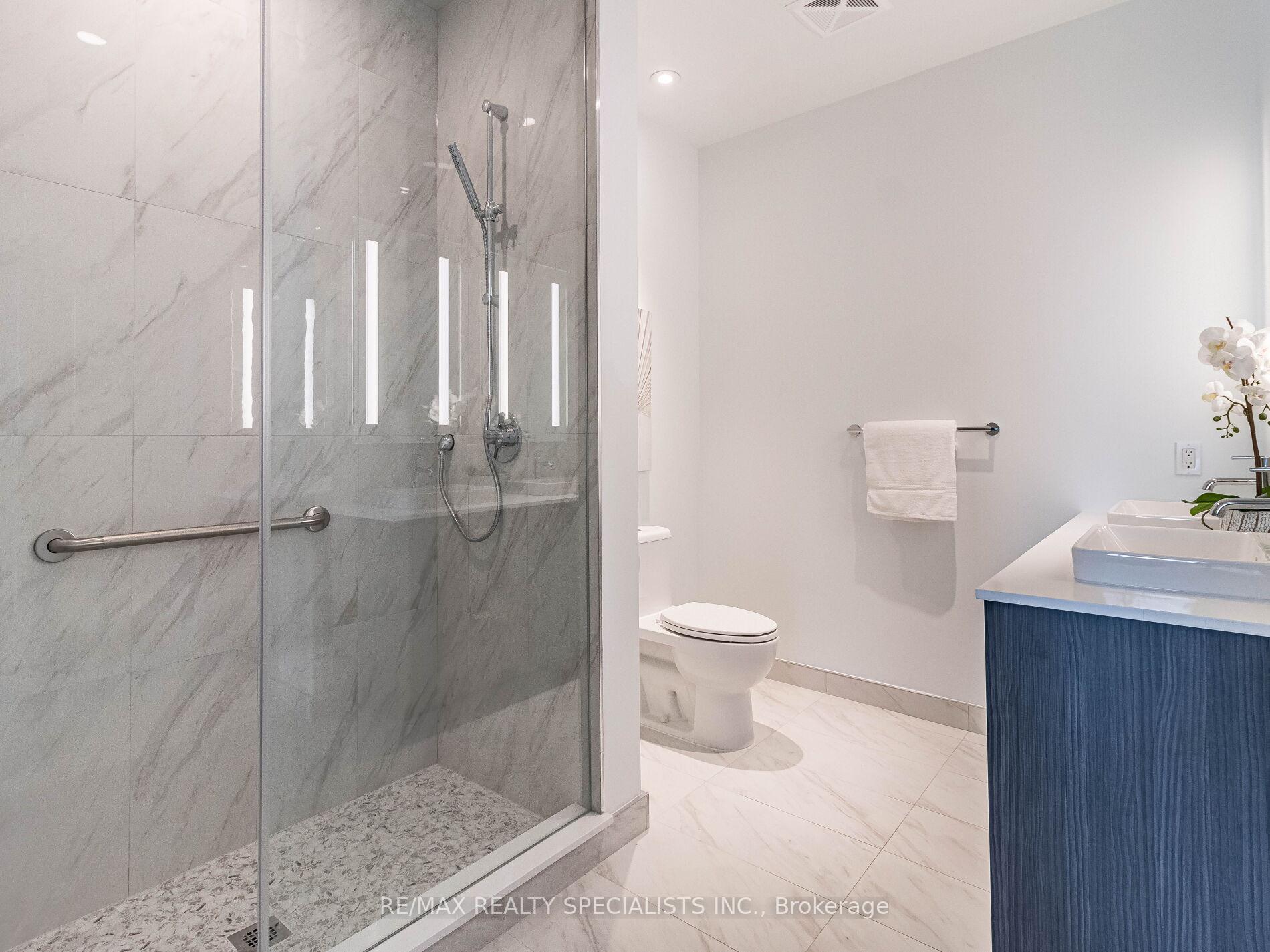Photo 23 of Unit 1903, 480 Front Street W, Toronto, Waterfront Communities — HOMEH