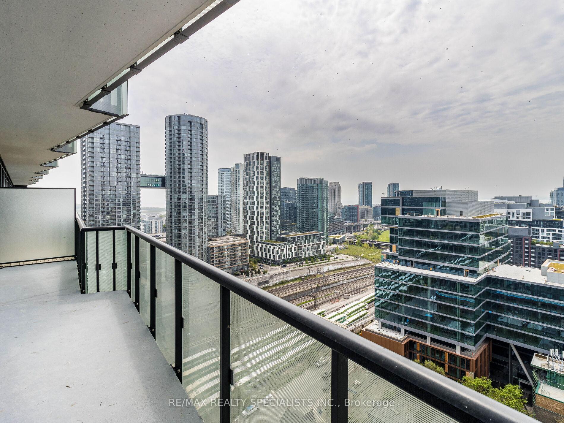 Photo 30 of Unit 1903, 480 Front Street W, Toronto, Waterfront Communities — HOMEH