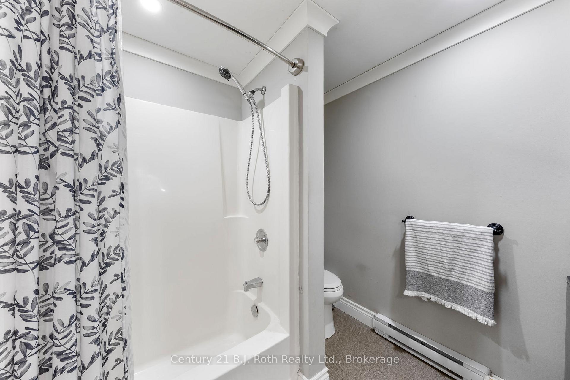 Photo 17 of 60 Lepage Drive, Penetanguishene — HOMEH