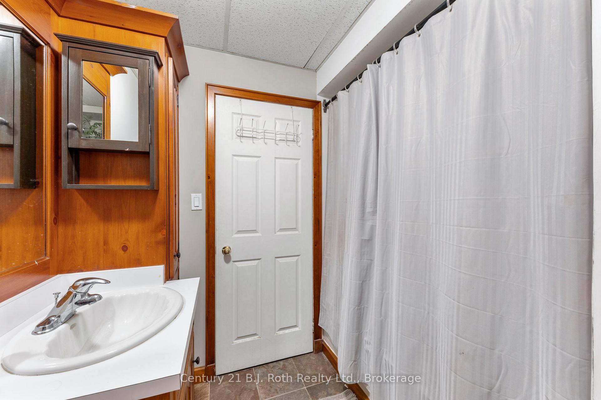 Photo 30 of 60 Lepage Drive, Penetanguishene — HOMEH