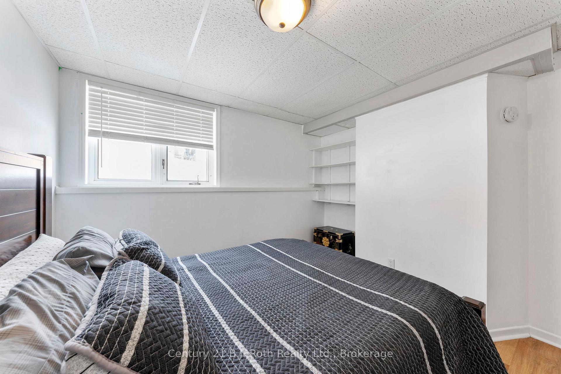 Photo 33 of 60 Lepage Drive, Penetanguishene — HOMEH