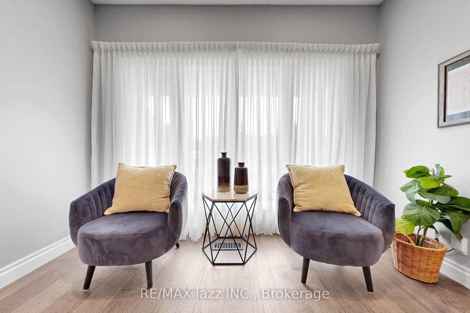 Photo 11 of 276 Homestead Drive, Oshawa, McLaughlin — HOMEH