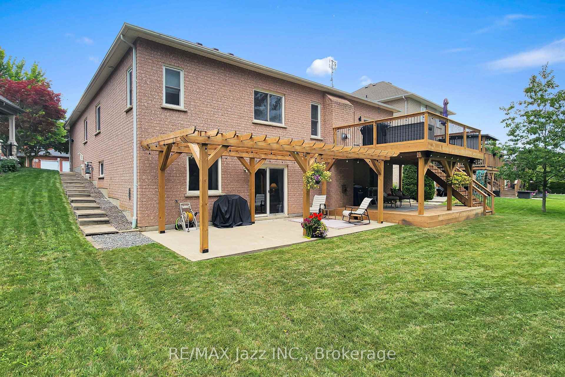 Photo 49 of 276 Homestead Drive, Oshawa, McLaughlin — HOMEH