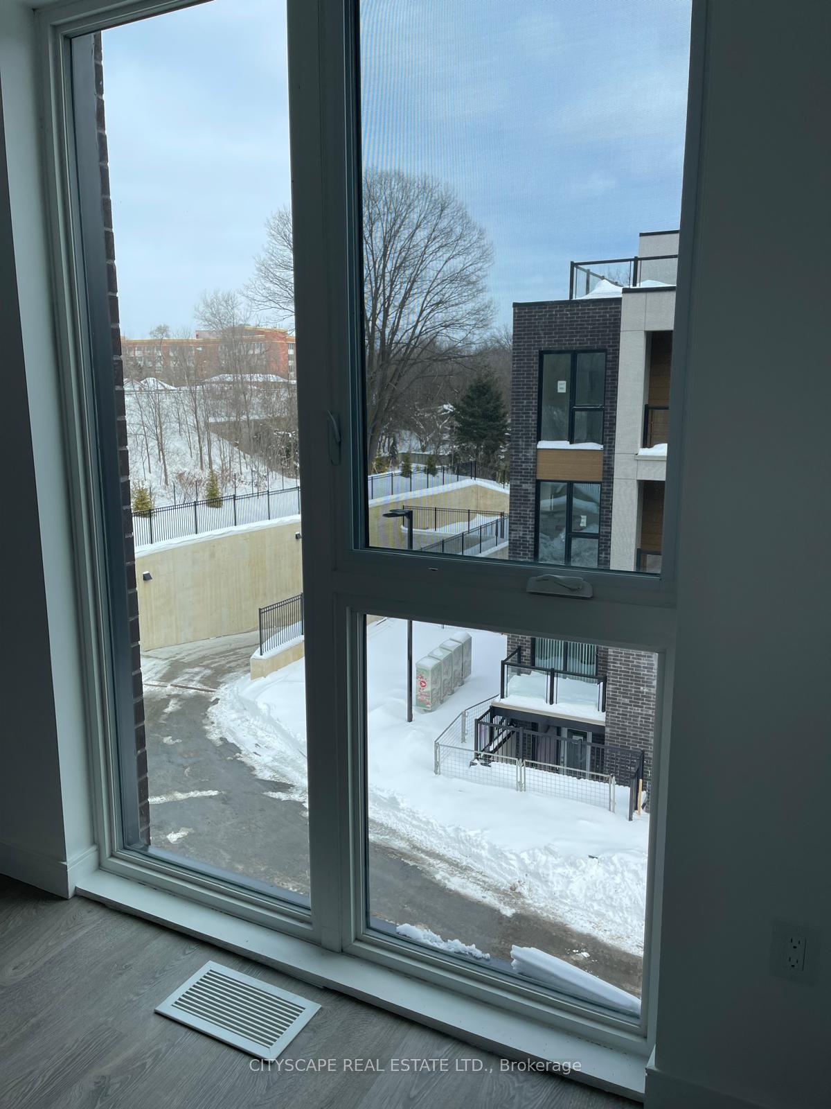 Photo 33 of Unit 4C, 174 Clonmore Drive S, Scarborough, Birchcliffe-Cliffside — HOMEH