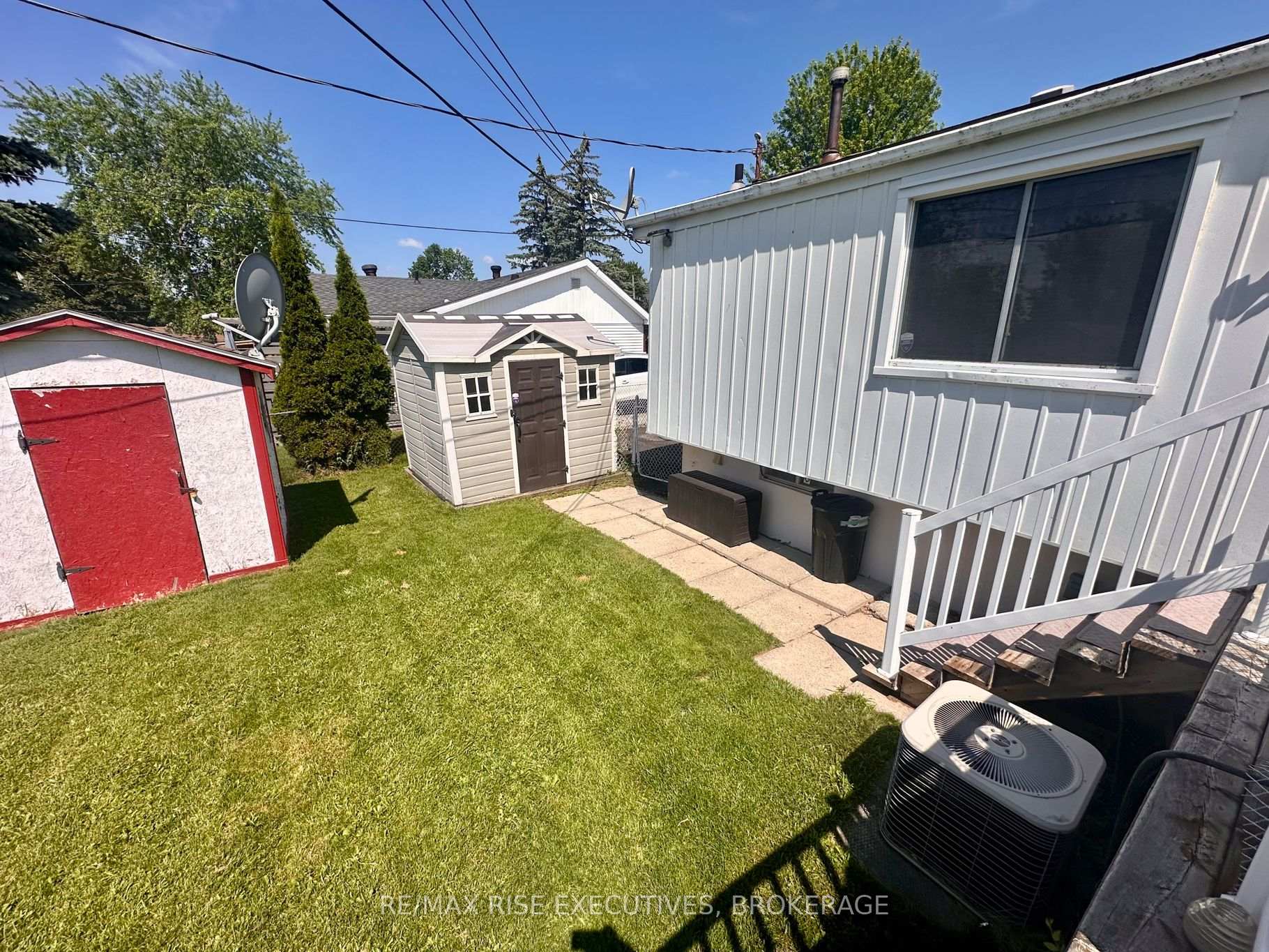 Photo 20 of 214 Amherst Drive, Loyalist, Amherstview — HOMEH
