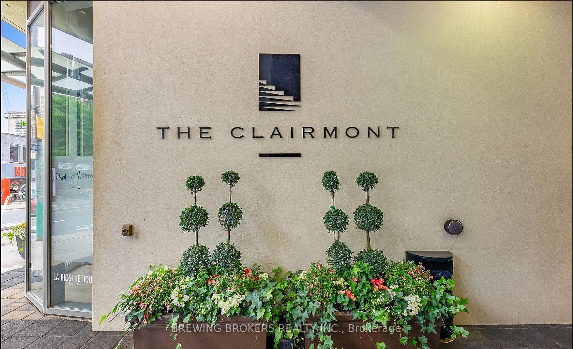 Photo 2 of Unit 704, 1430 Yonge Street, Toronto, Yonge-St. Clair — HOMEH