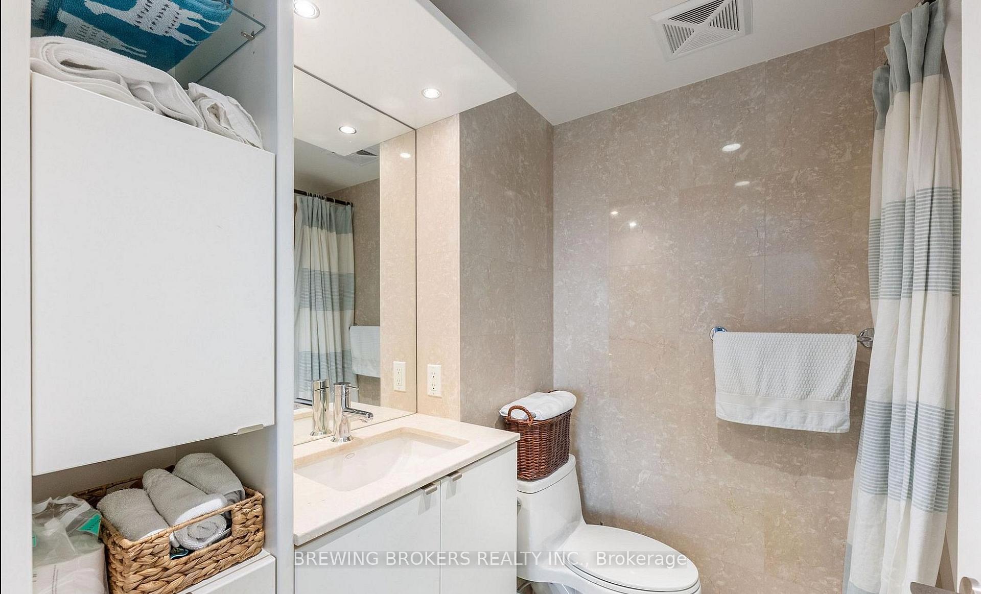 Photo 25 of Unit 704, 1430 Yonge Street, Toronto, Yonge-St. Clair — HOMEH