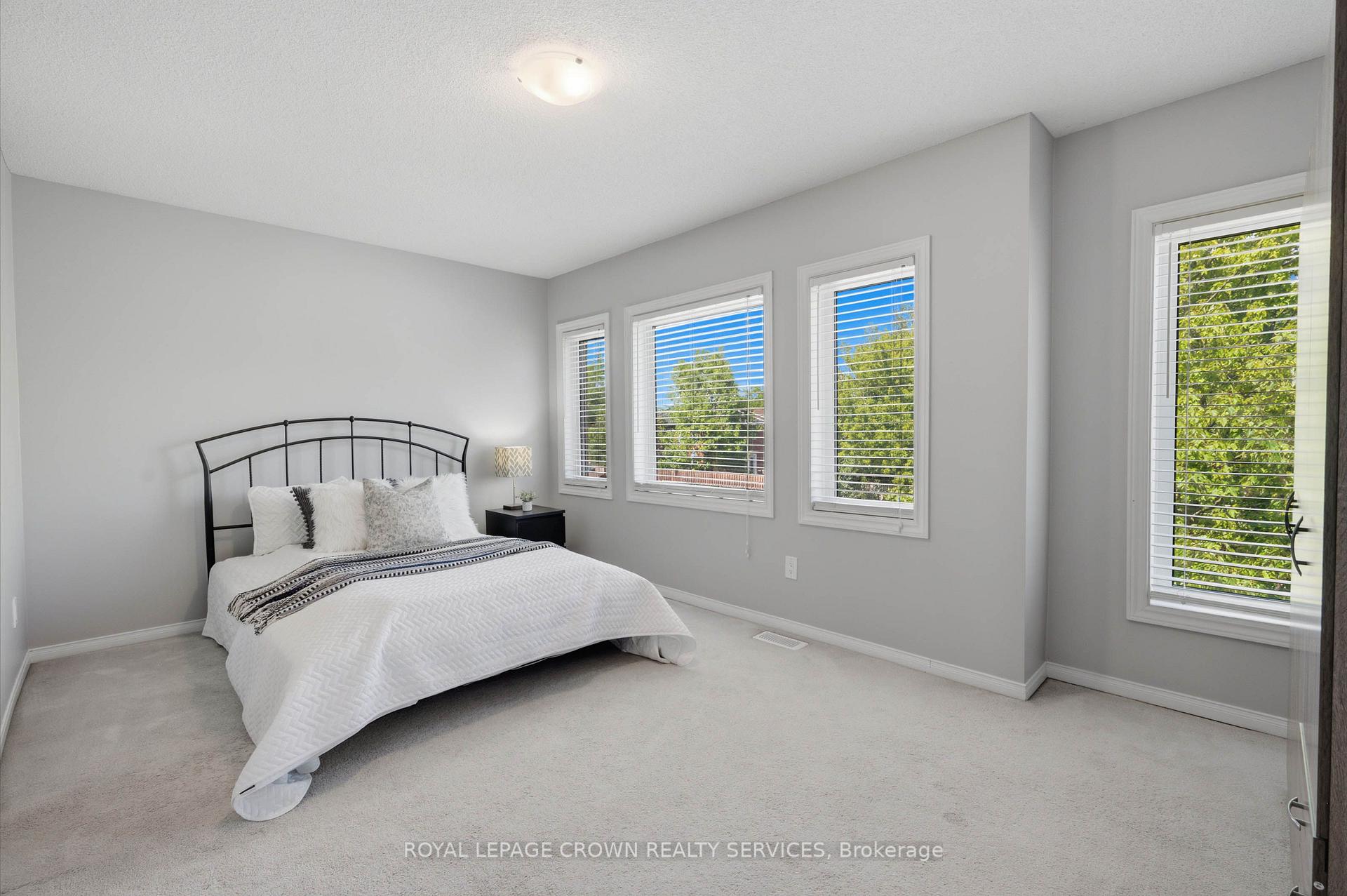Photo 21 of 122 Delavan Drive, Cambridge, Southwood - Kinbridge — HOMEH