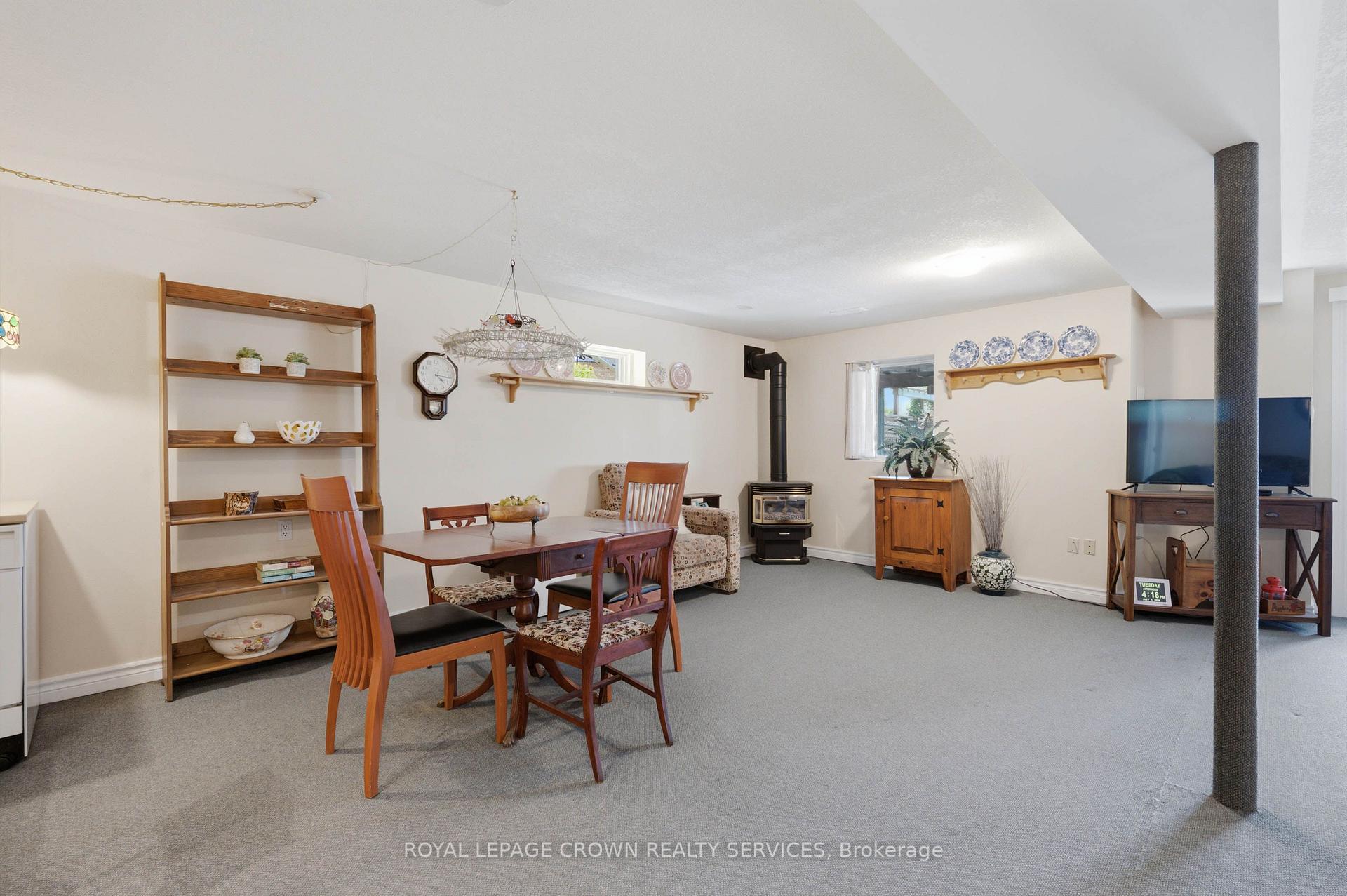 Photo 27 of 122 Delavan Drive, Cambridge, Southwood - Kinbridge — HOMEH