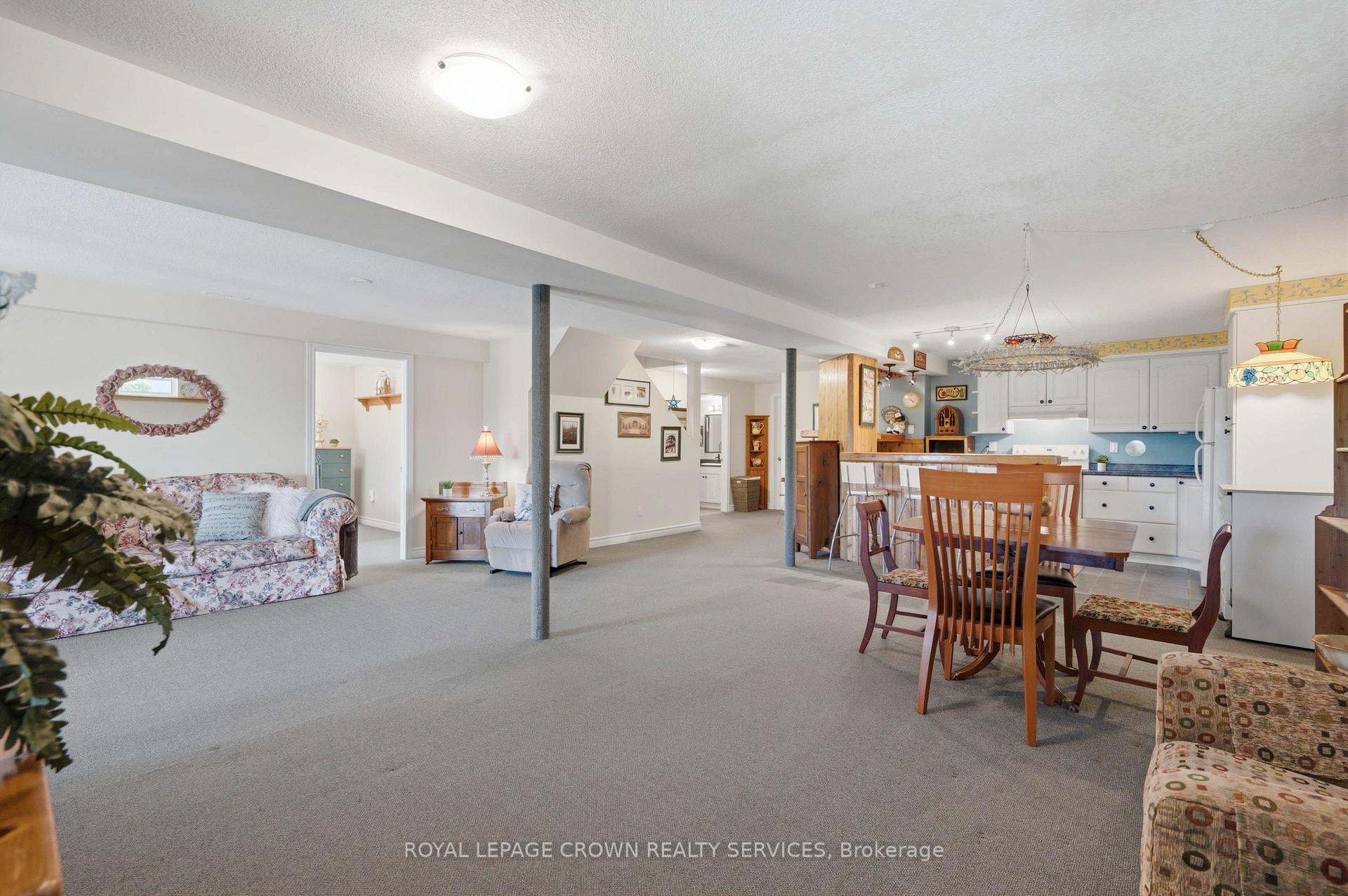 Photo 29 of 122 Delavan Drive, Cambridge, Southwood - Kinbridge — HOMEH