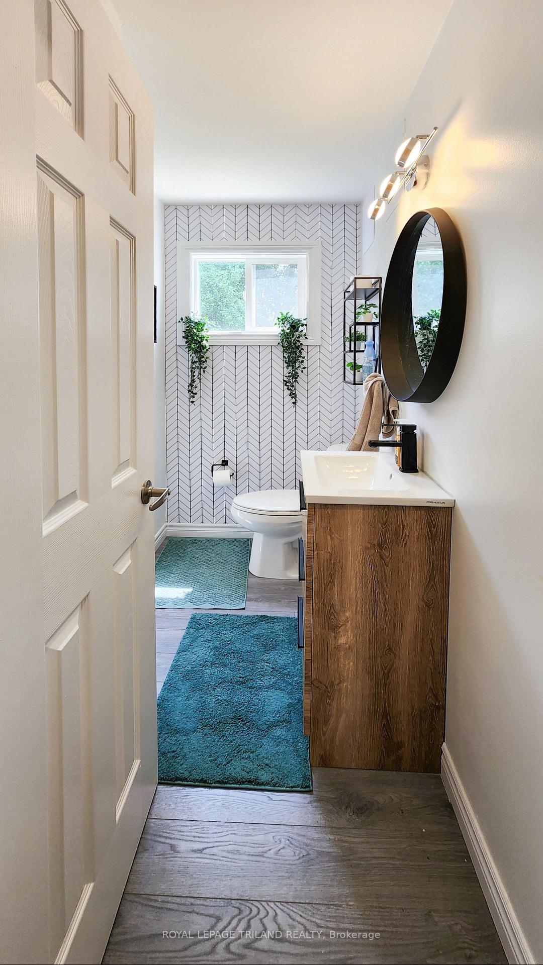 Photo 9 of 51 Ashbury Avenue, London, South Y — HOMEH