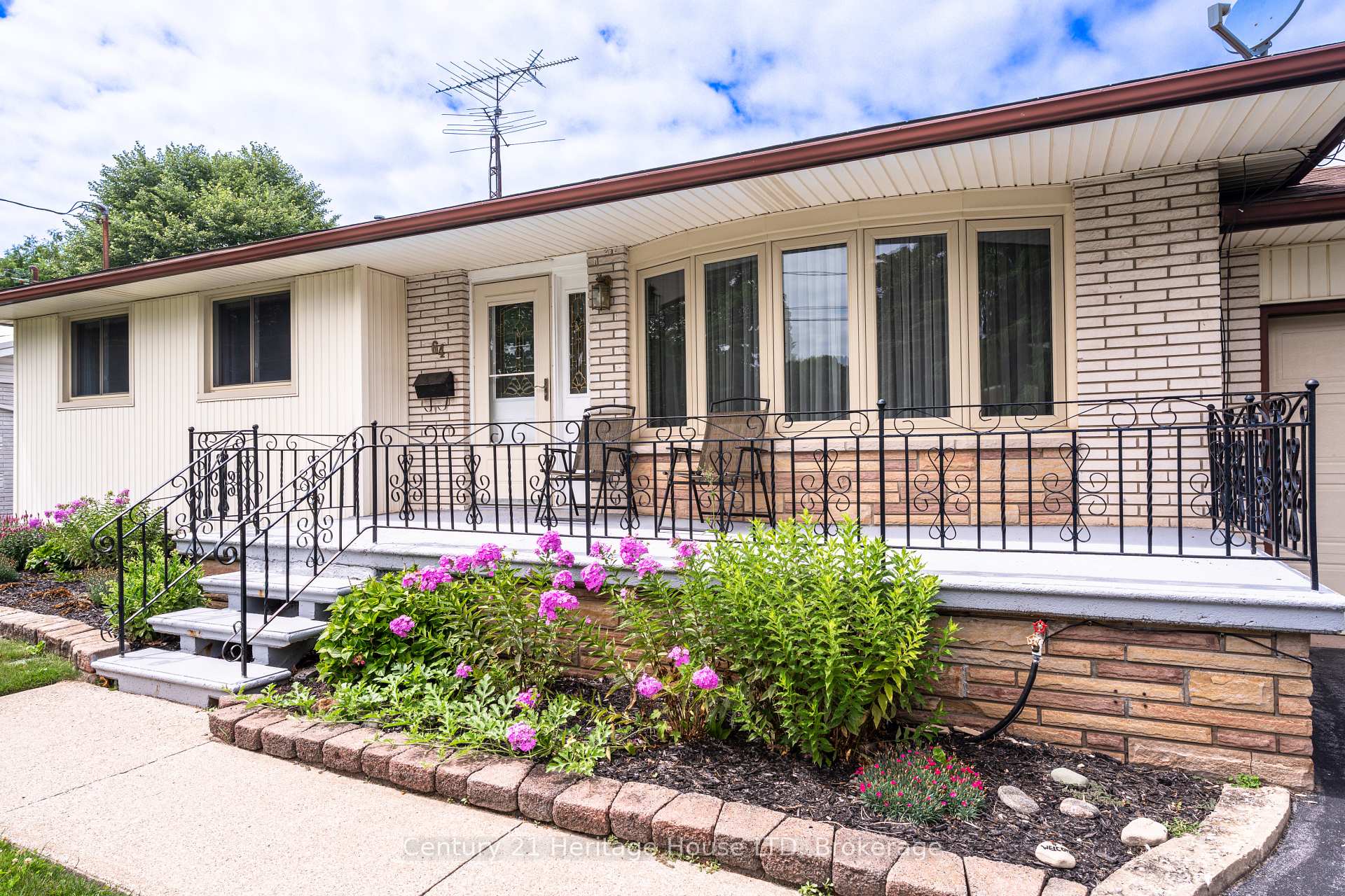 Photo of 64 Croydon Drive