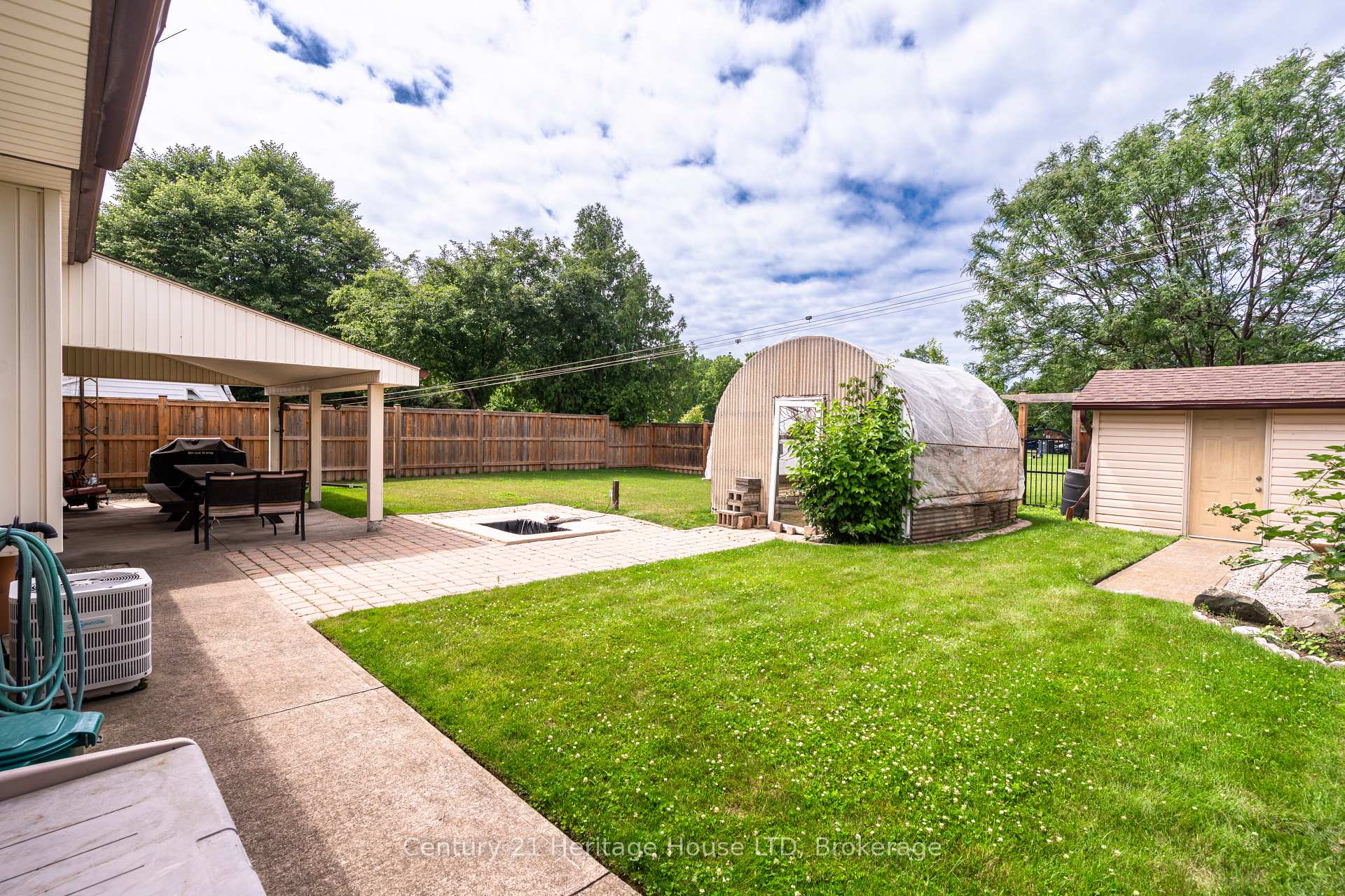 Photo 33 of 64 Croydon Drive, St. Catharines, Lakeshore — HOMEH