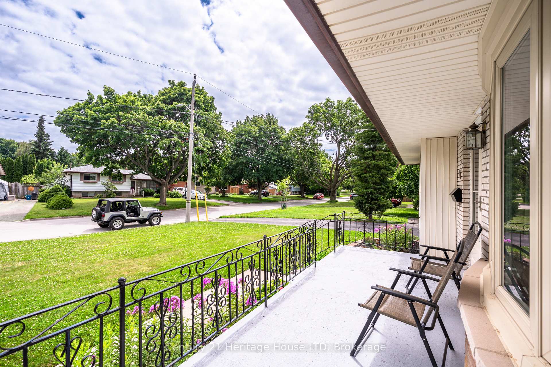 Photo 39 of 64 Croydon Drive, St. Catharines, Lakeshore — HOMEH
