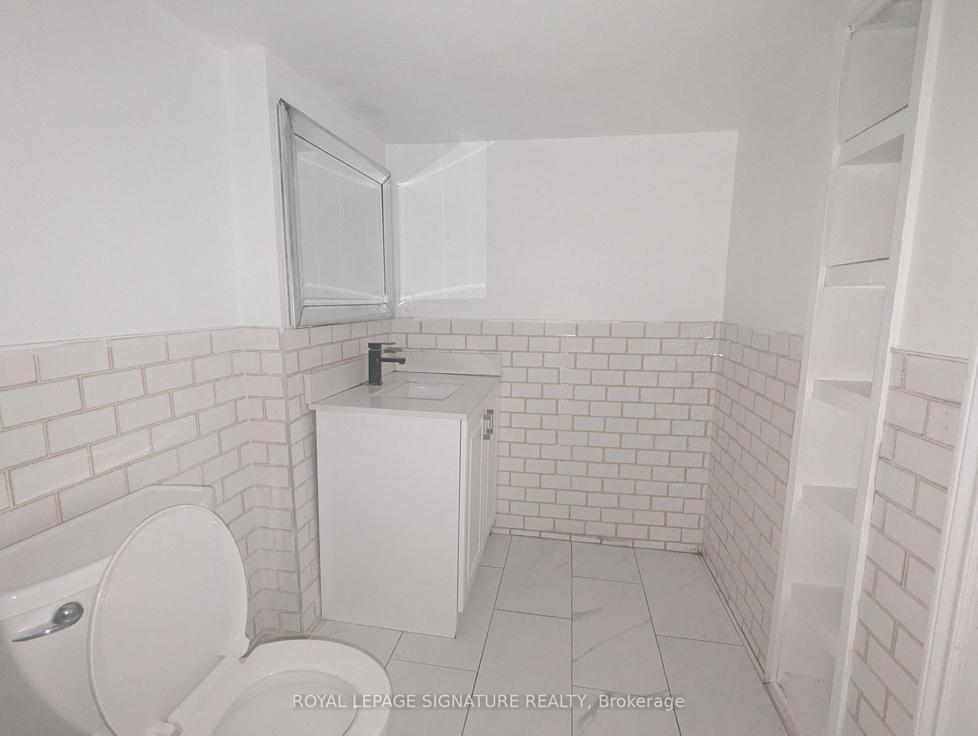 Photo 6 of Unit 2, 2159 Kipling Avenue, Etobicoke, Rexdale-Kipling — HOMEH