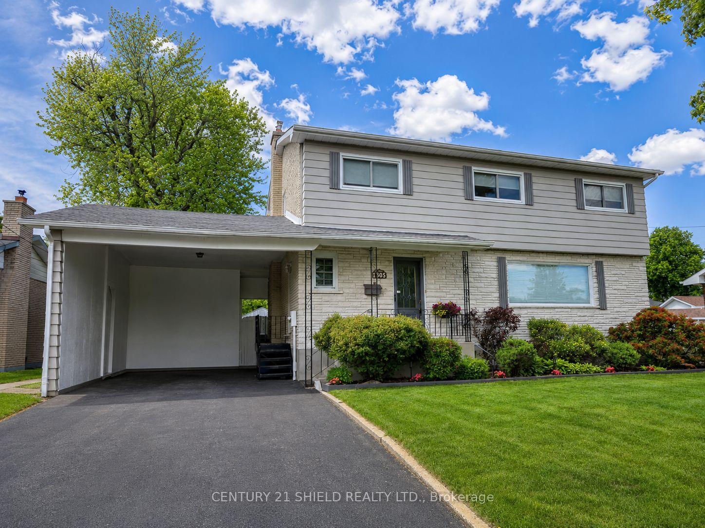 Photo 1 of 1305 Osborne Avenue, Cornwall, Cornwall — HOMEH