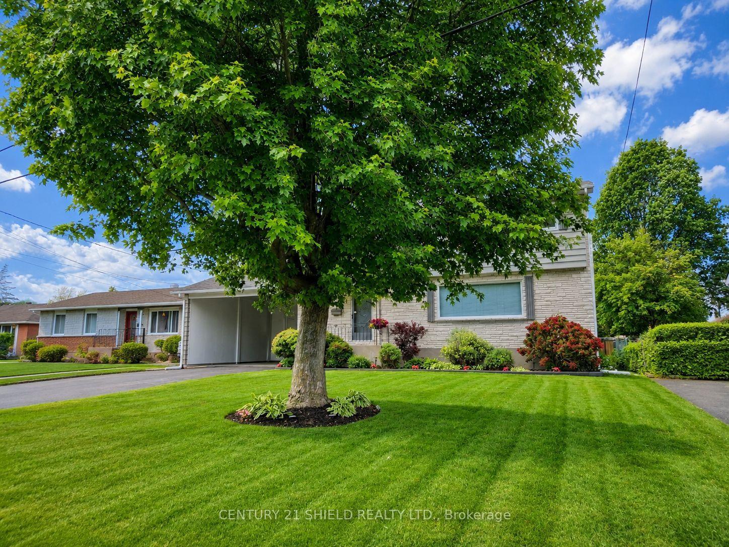 Photo 3 of 1305 Osborne Avenue, Cornwall, Cornwall — HOMEH