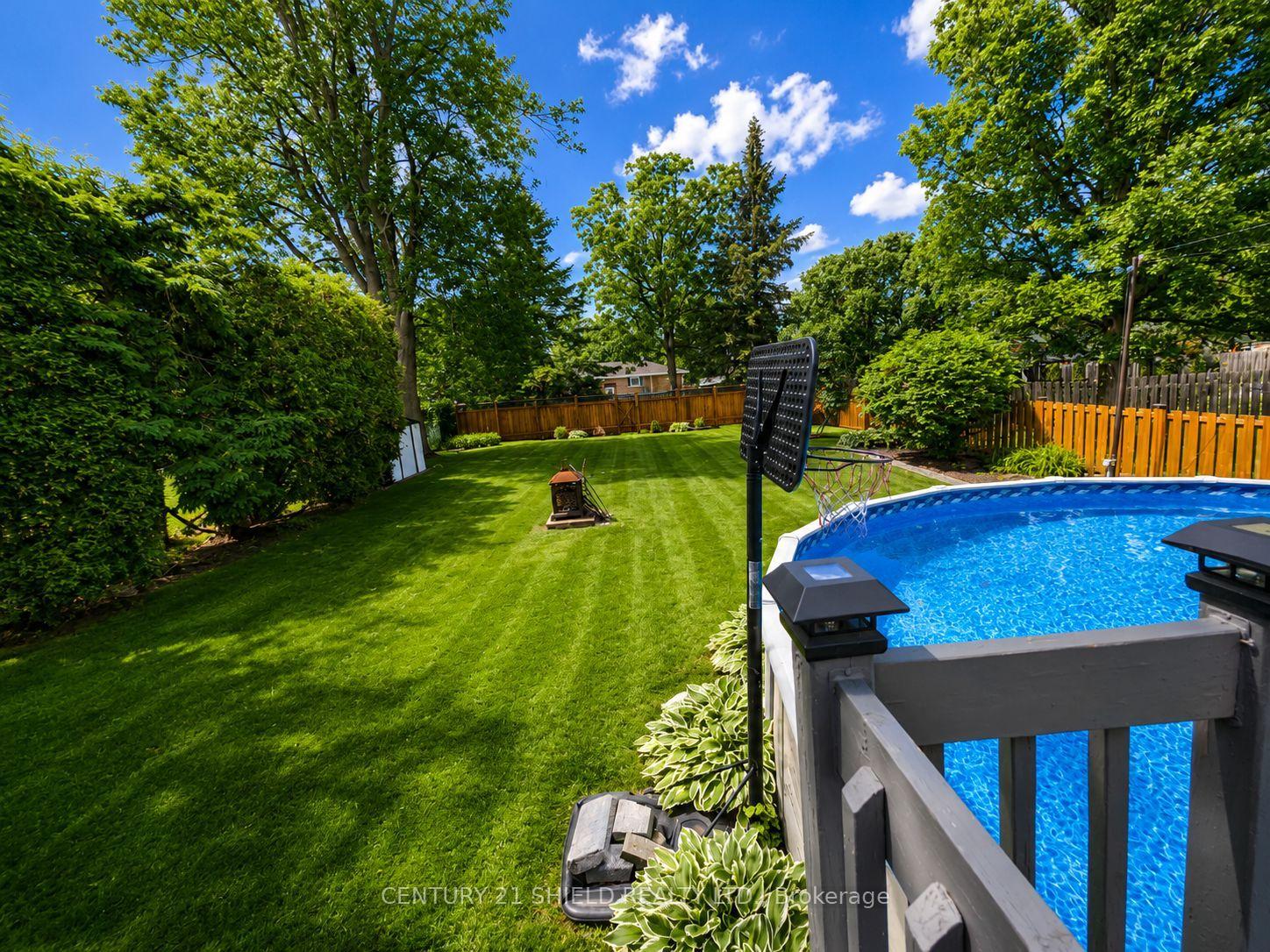 Photo 6 of 1305 Osborne Avenue, Cornwall, Cornwall — HOMEH