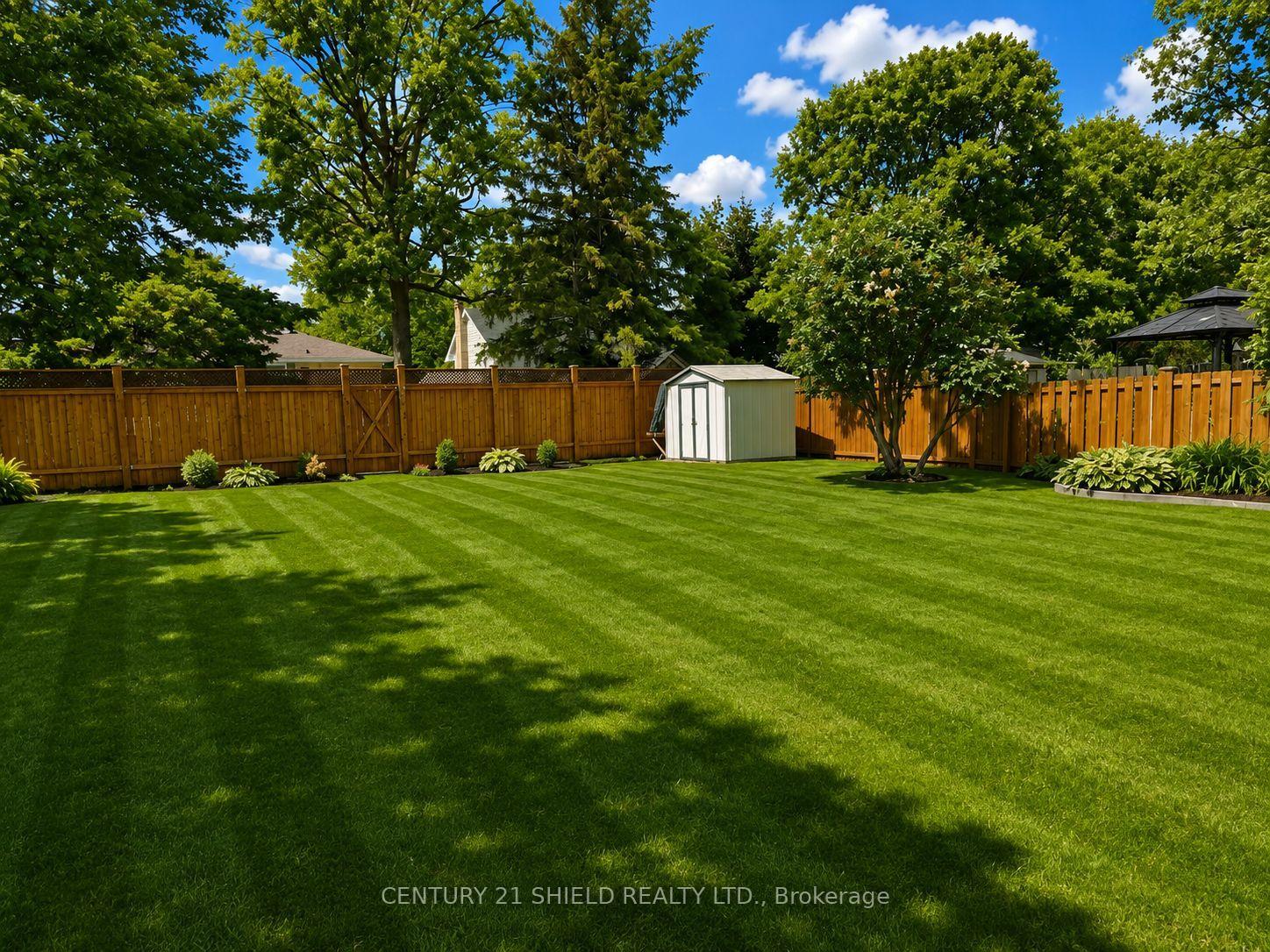 Photo 12 of 1305 Osborne Avenue, Cornwall, Cornwall — HOMEH