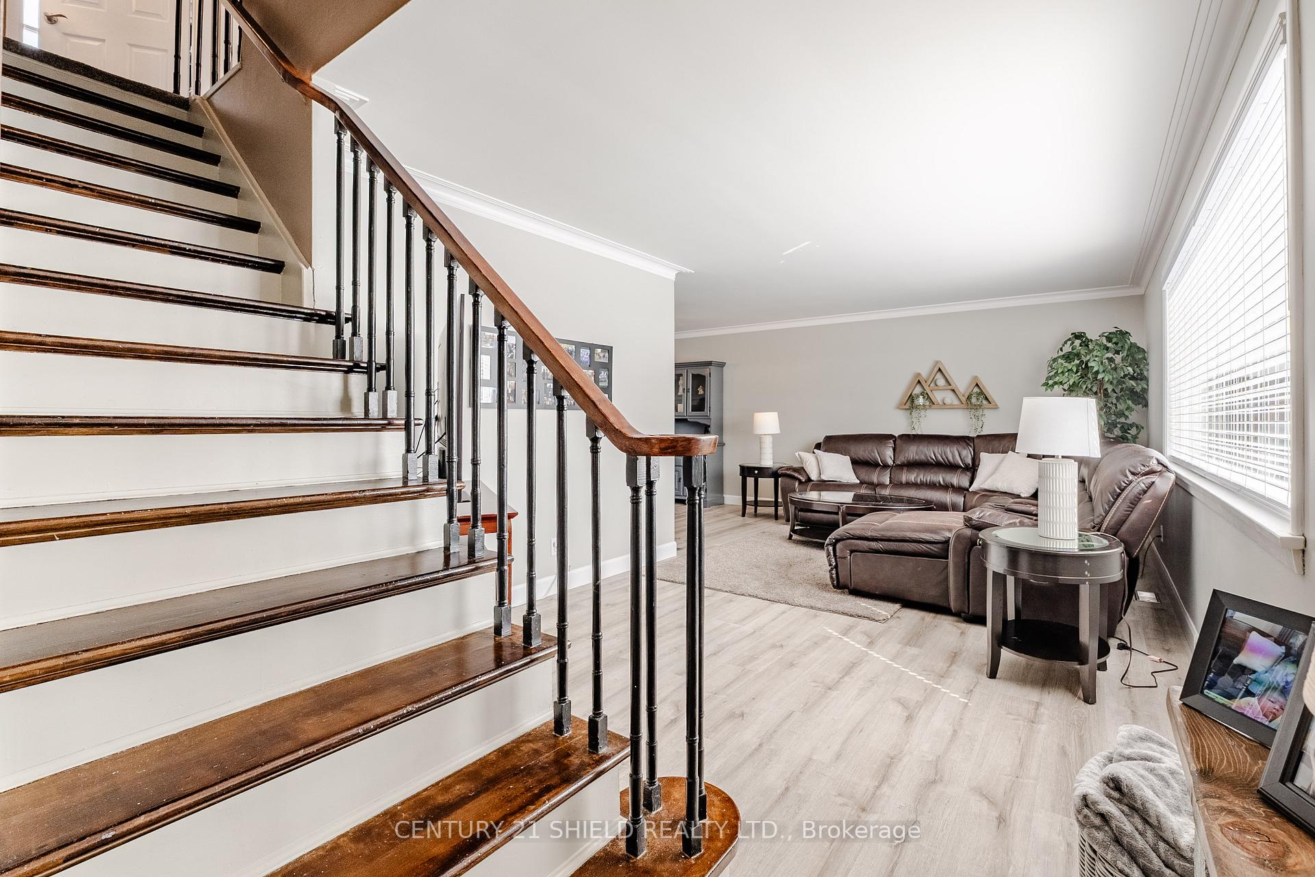 Photo 14 of 1305 Osborne Avenue, Cornwall, Cornwall — HOMEH
