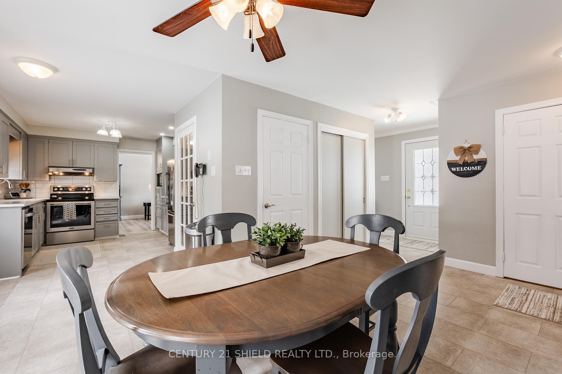 Photo 24 of 1305 Osborne Avenue, Cornwall, Cornwall — HOMEH
