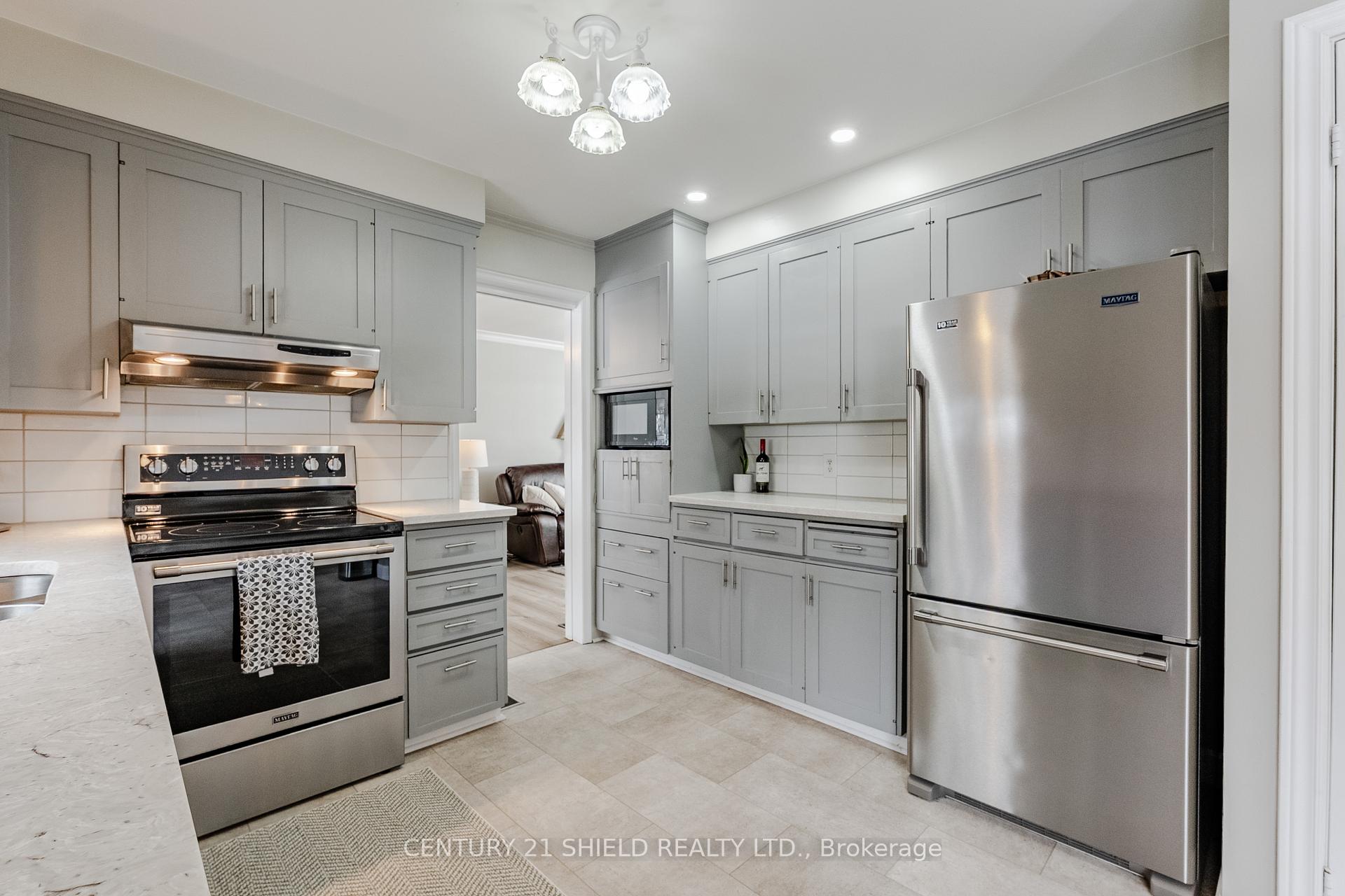 Photo 27 of 1305 Osborne Avenue, Cornwall, Cornwall — HOMEH