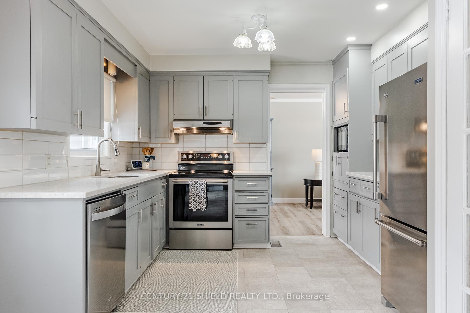 Photo 28 of 1305 Osborne Avenue, Cornwall, Cornwall — HOMEH