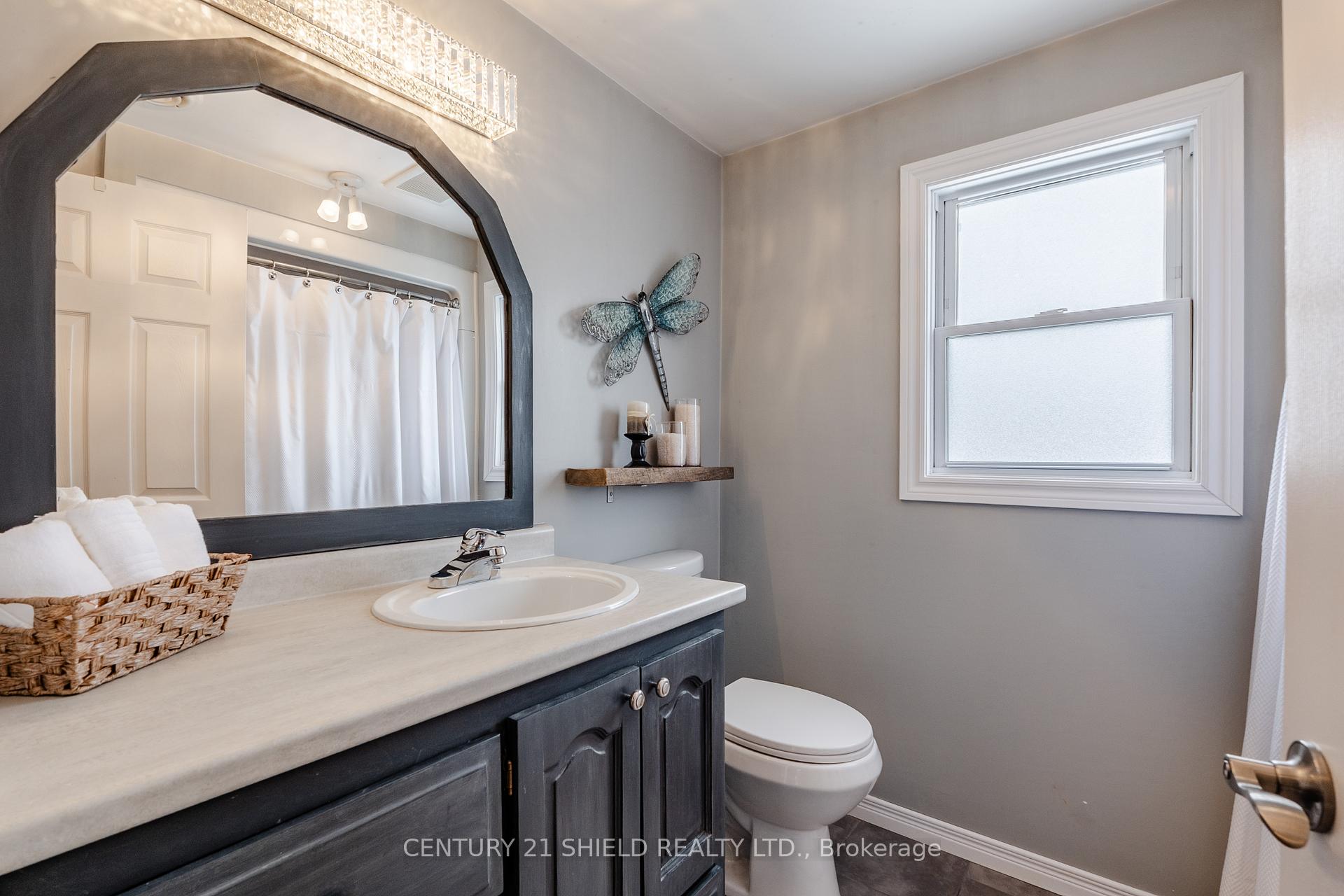 Photo 39 of 1305 Osborne Avenue, Cornwall, Cornwall — HOMEH