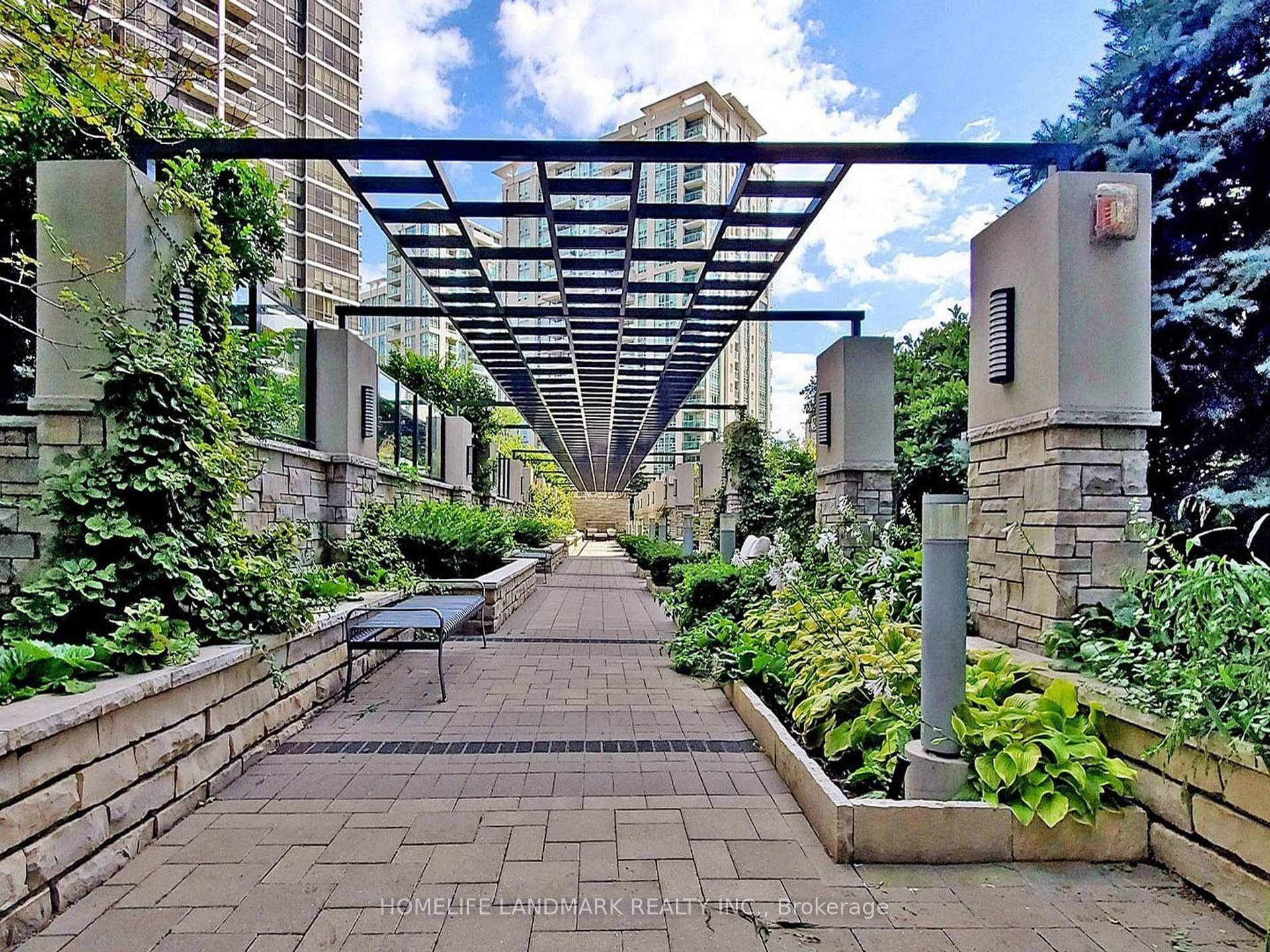Photo 19 of Unit 2307, 2 Anndale Drive, North York, Willowdale East — HOMEH