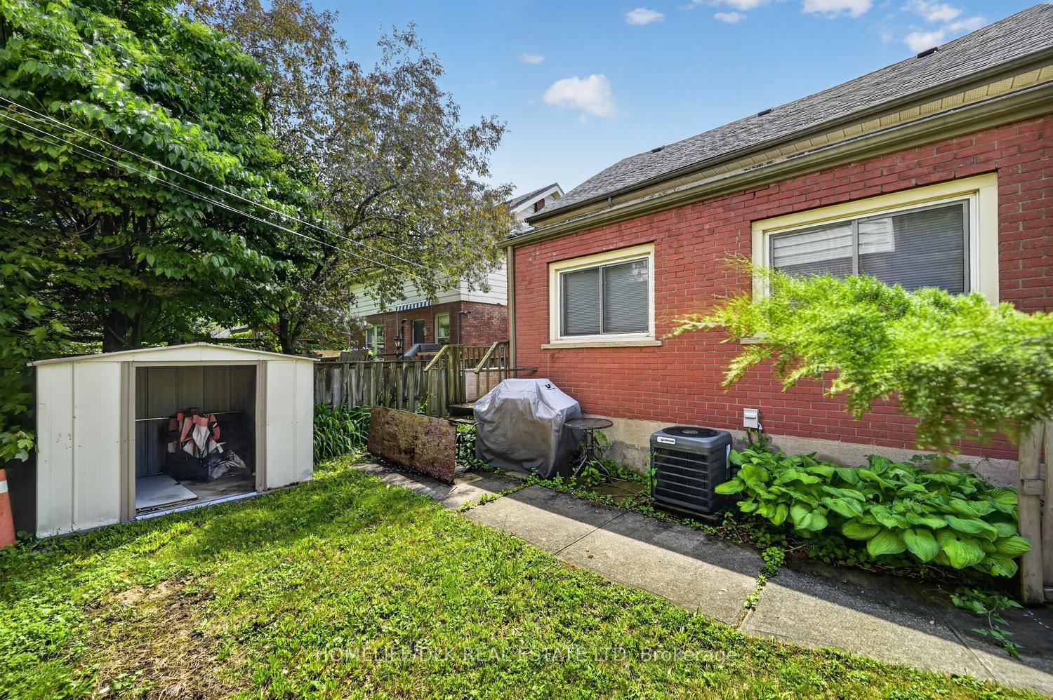 Photo 4 of 427 Earl Street, Kingston, Central City East — HOMEH