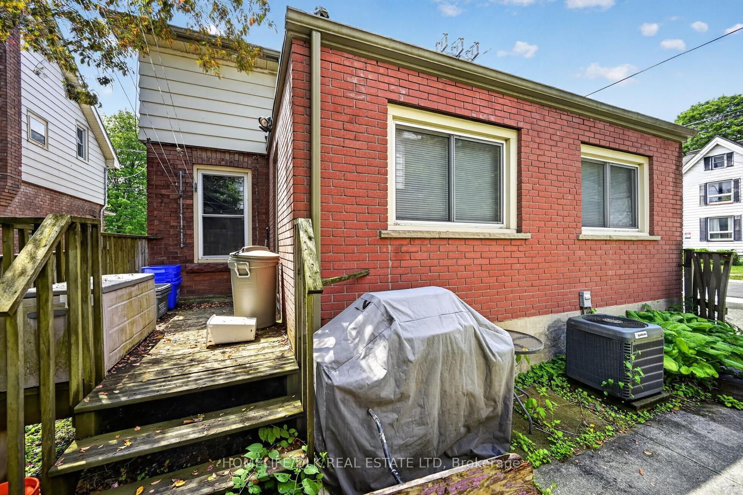Photo 5 of 427 Earl Street, Kingston, Central City East — HOMEH