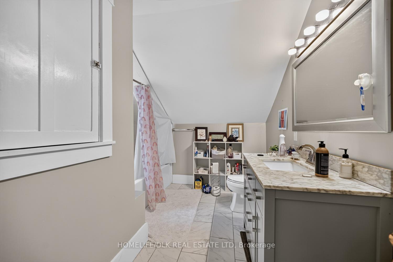 Photo 16 of 427 Earl Street, Kingston, Central City East — HOMEH