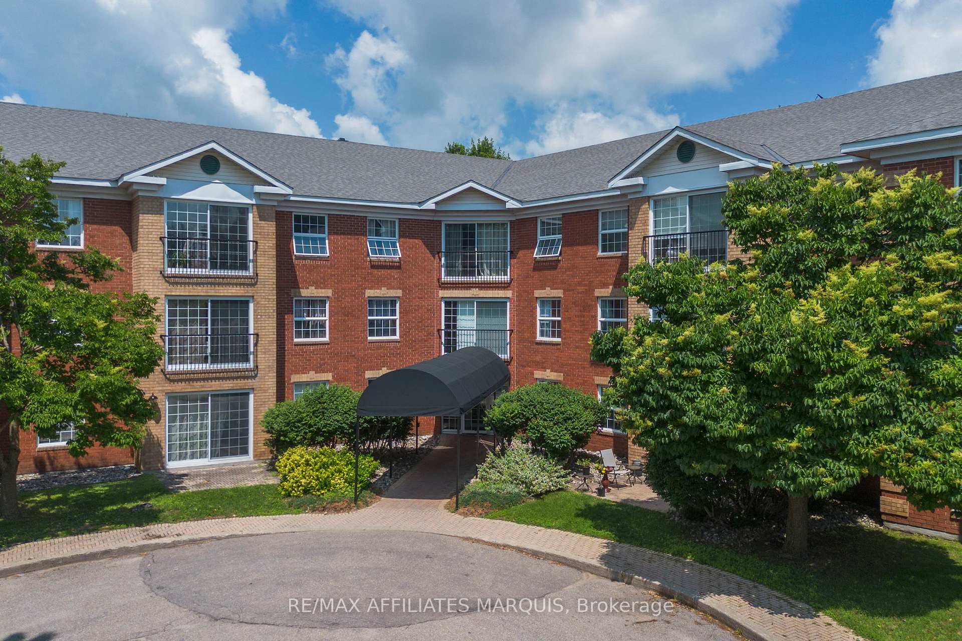 Photo 1 of Unit Unit #316, 40 Pearl Street, Smiths Falls, Smiths Falls — HOMEH