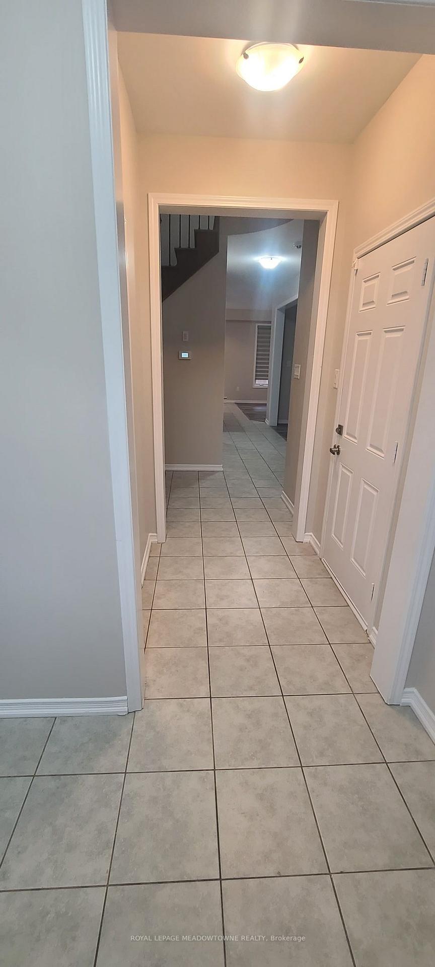 Photo 4 of 35 Sinden Road, Brantford, Empire South — HOMEH