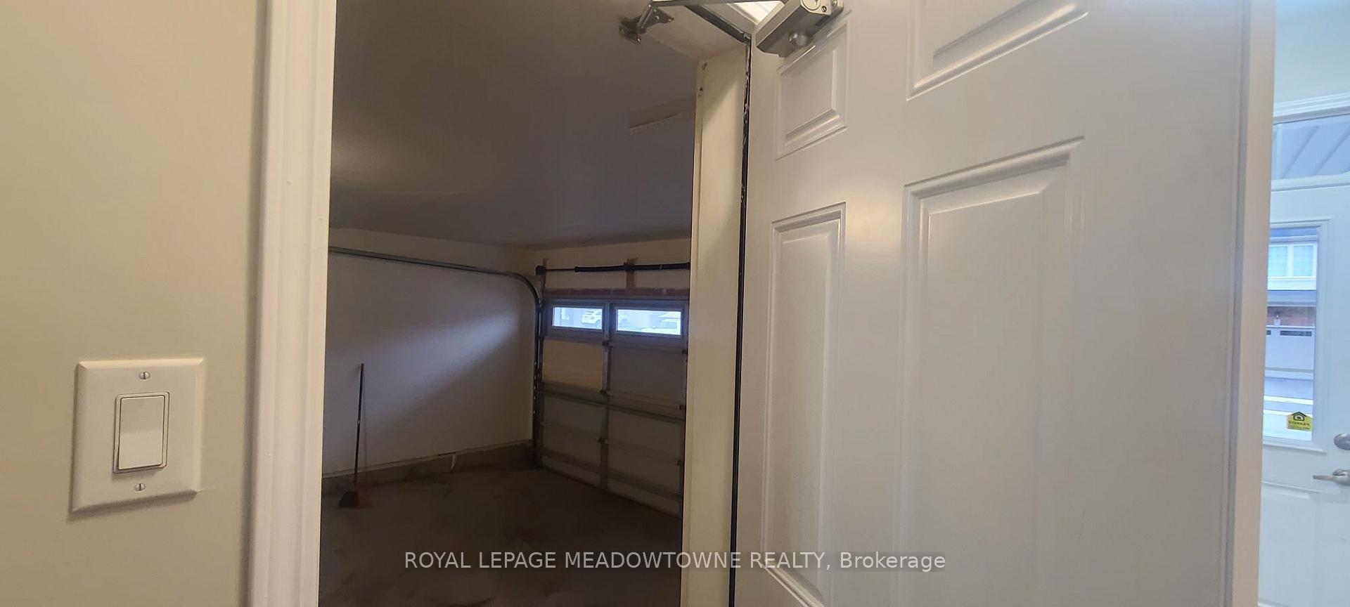 Photo 36 of 35 Sinden Road, Brantford, Empire South — HOMEH