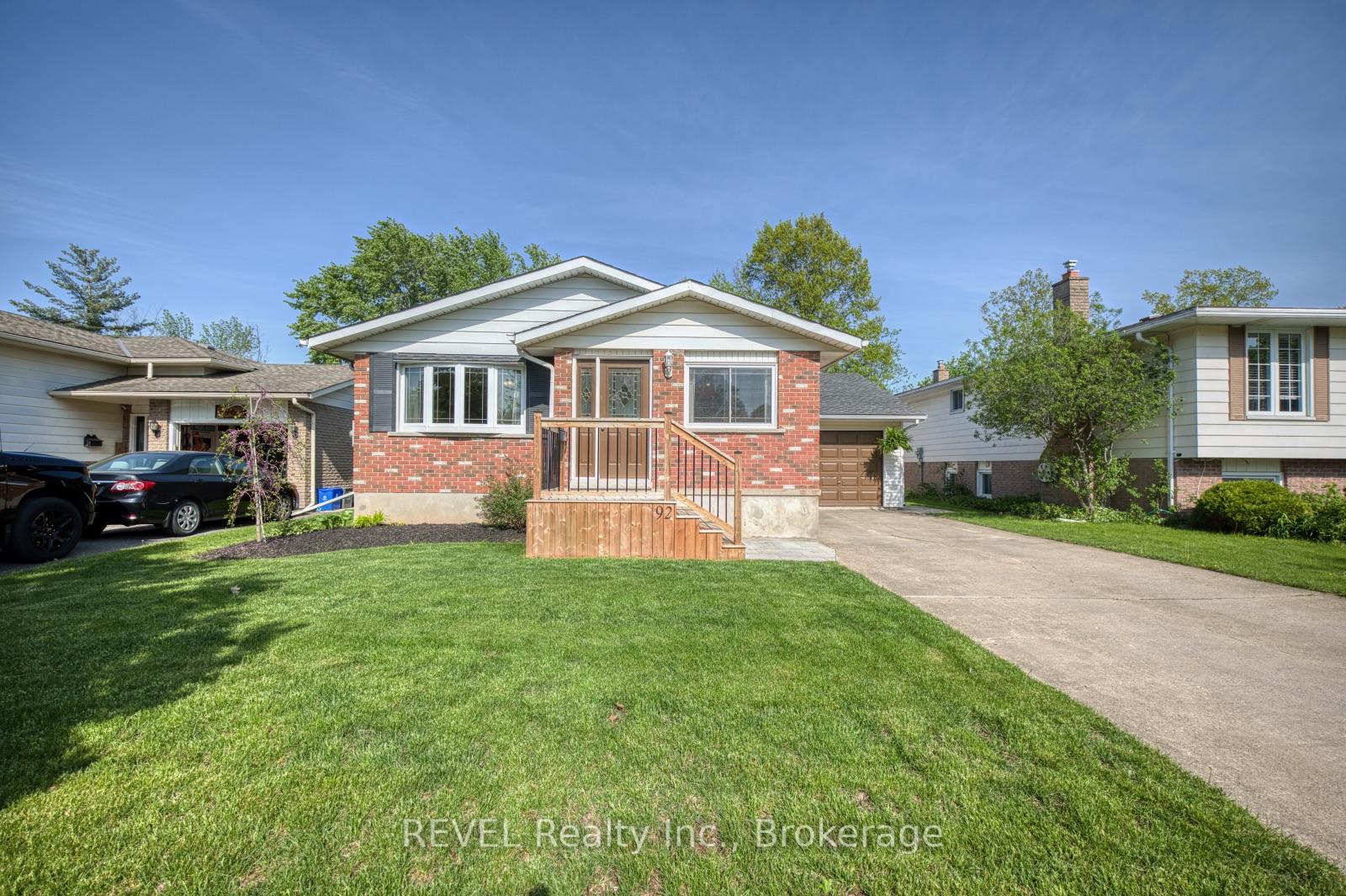 Photo 5 of 92 Royal Oak Drive, Welland, N. Welland — HOMEH