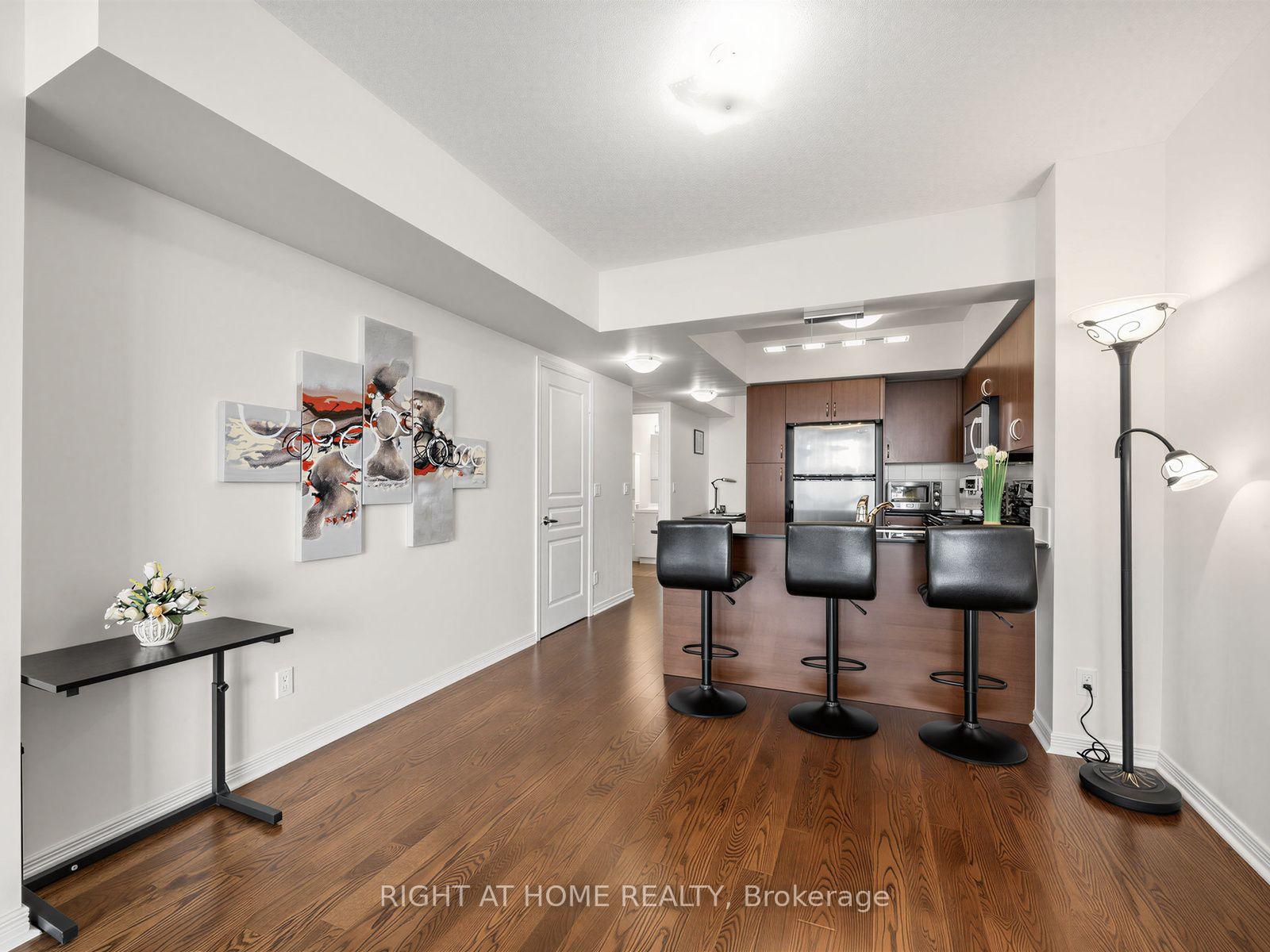 Photo 9 of Unit 1601, 15 Legion Road, Etobicoke, Mimico — HOMEH
