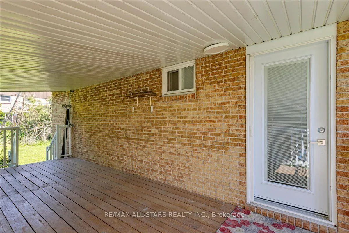 Photo 7 of 142 Parkview Road, Georgina, Keswick North — HOMEH