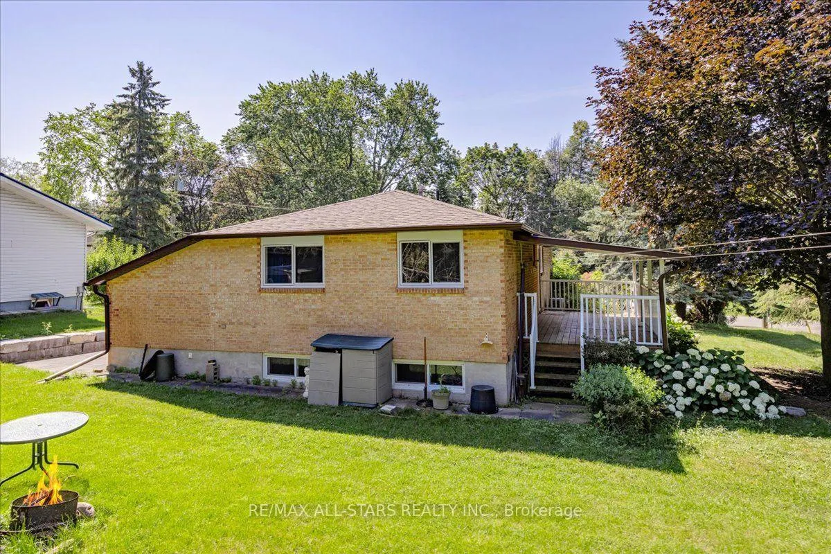 Photo 9 of 142 Parkview Road, Georgina, Keswick North — HOMEH
