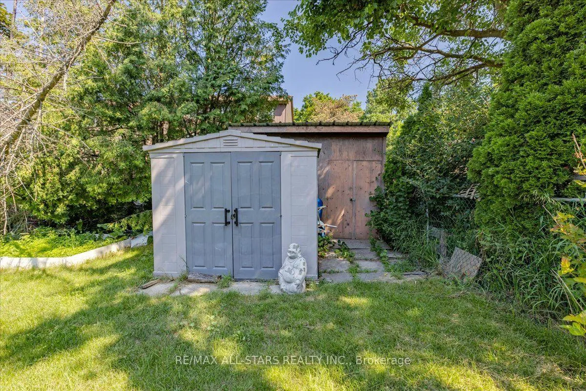 Photo 12 of 142 Parkview Road, Georgina, Keswick North — HOMEH