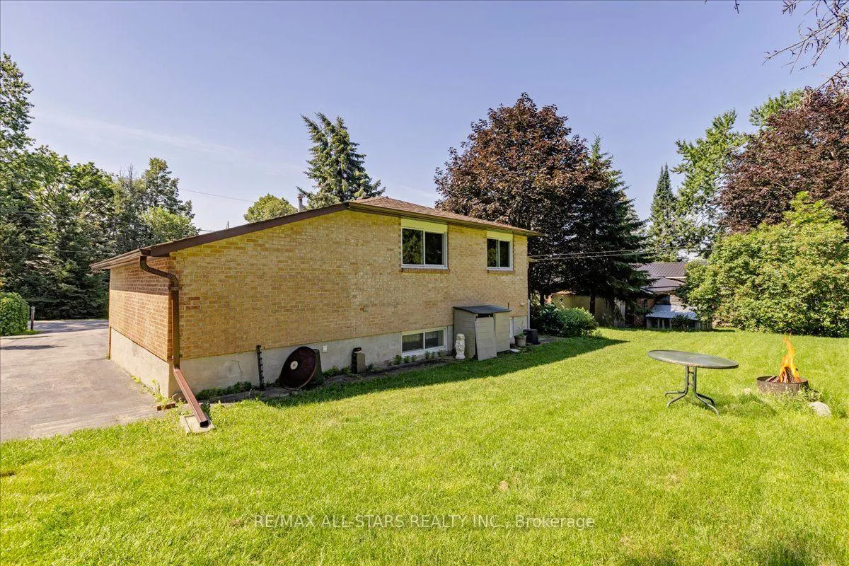 Photo 13 of 142 Parkview Road, Georgina, Keswick North — HOMEH