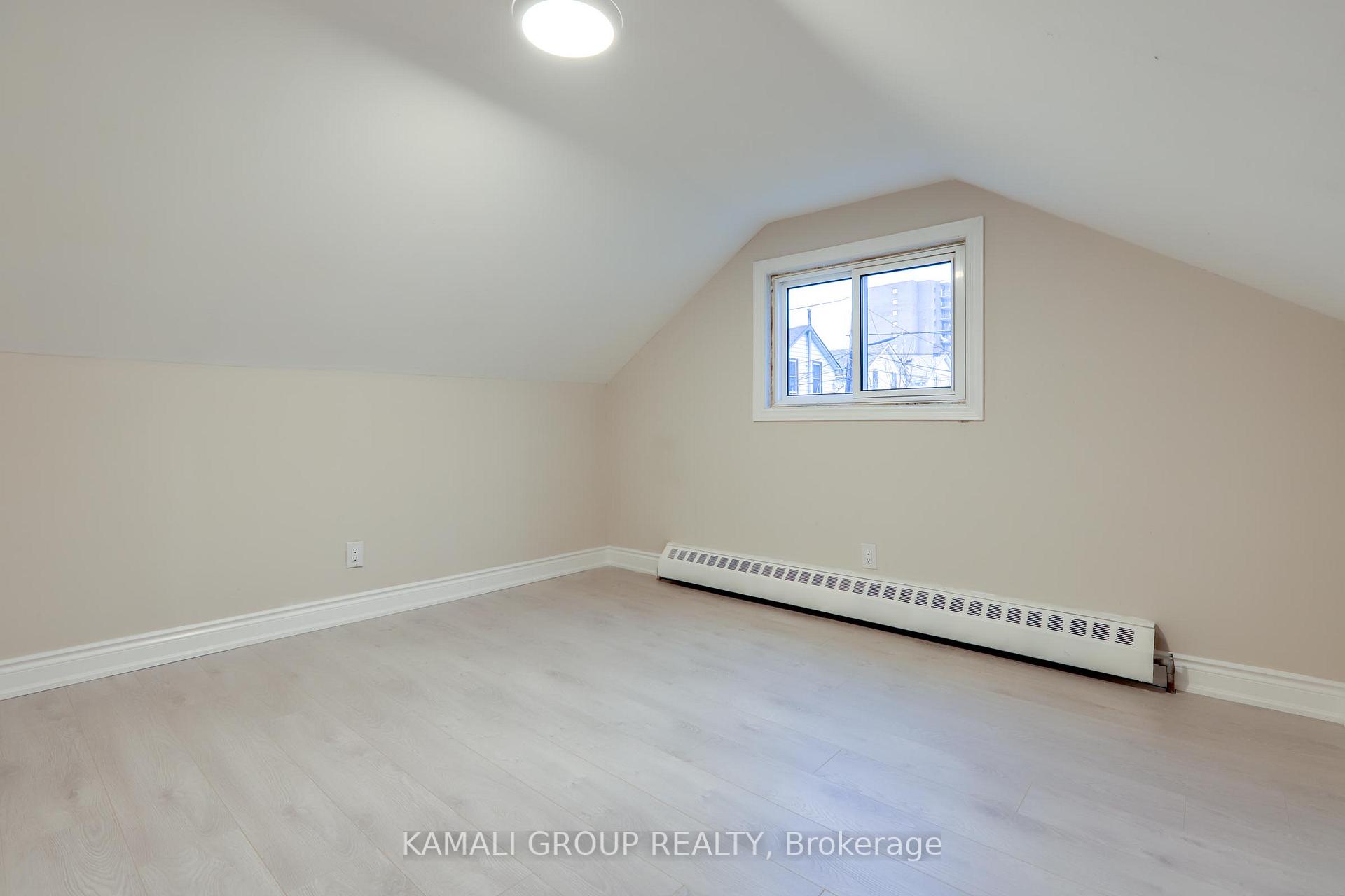 Photo 9 of Unit UNIT 3, 81 McMillan Drive, Oshawa, O'Neill — HOMEH
