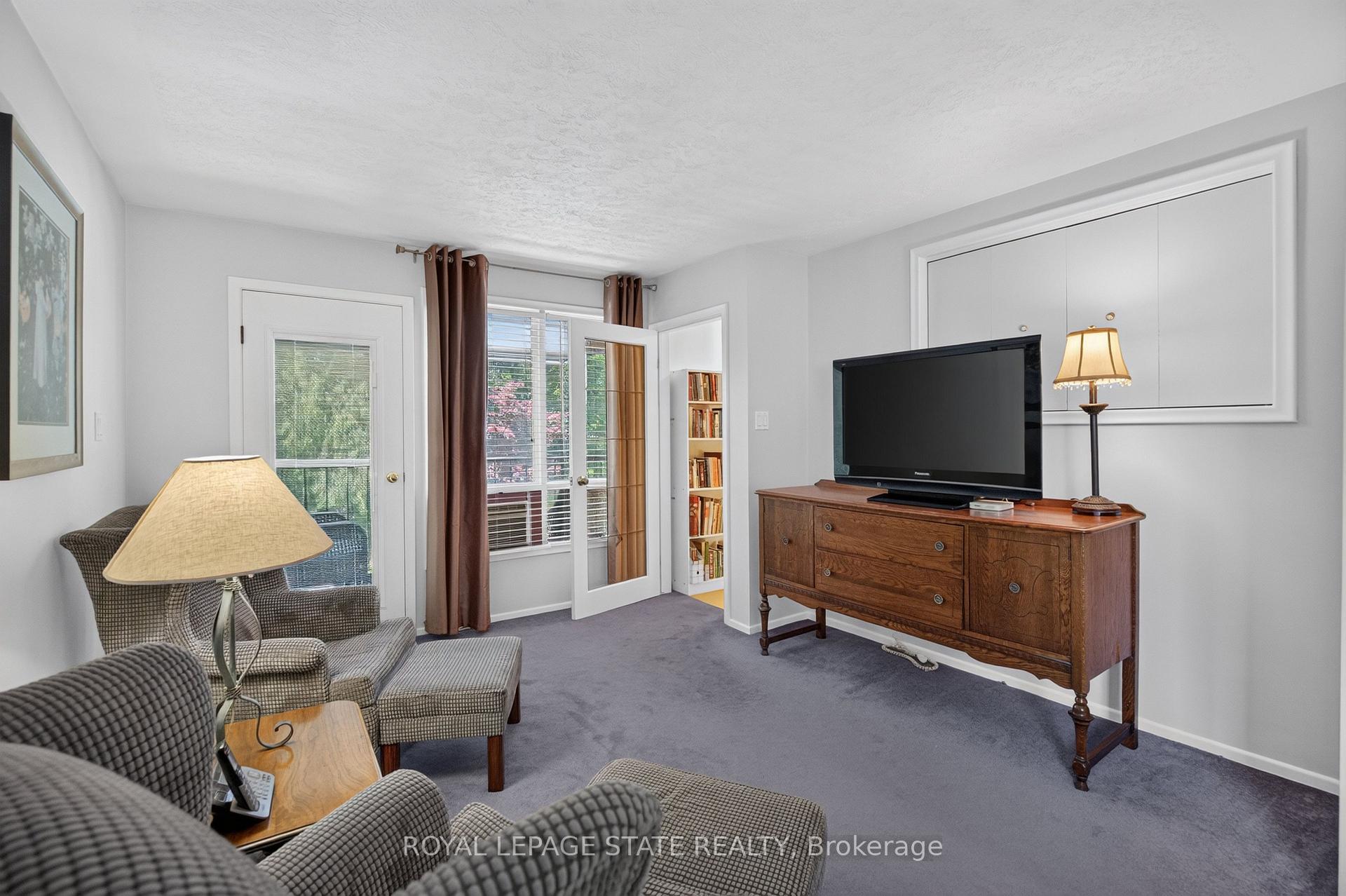 Photo 20 of 657 Iroquois Avenue, Hamilton, Ancaster — HOMEH