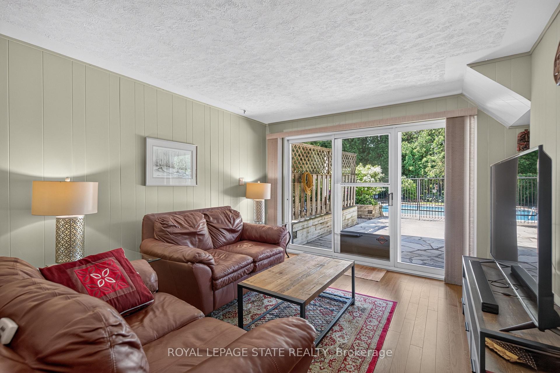 Photo 25 of 657 Iroquois Avenue, Hamilton, Ancaster — HOMEH