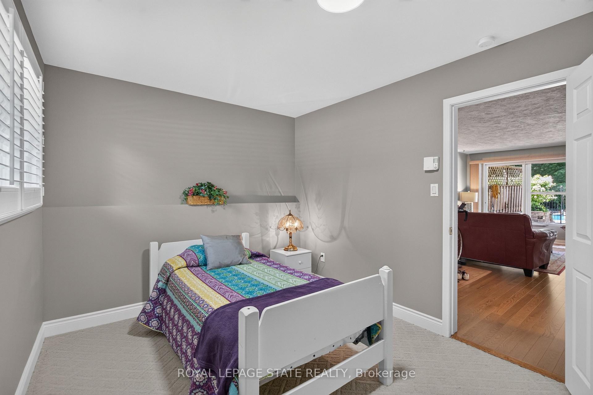 Photo 29 of 657 Iroquois Avenue, Hamilton, Ancaster — HOMEH
