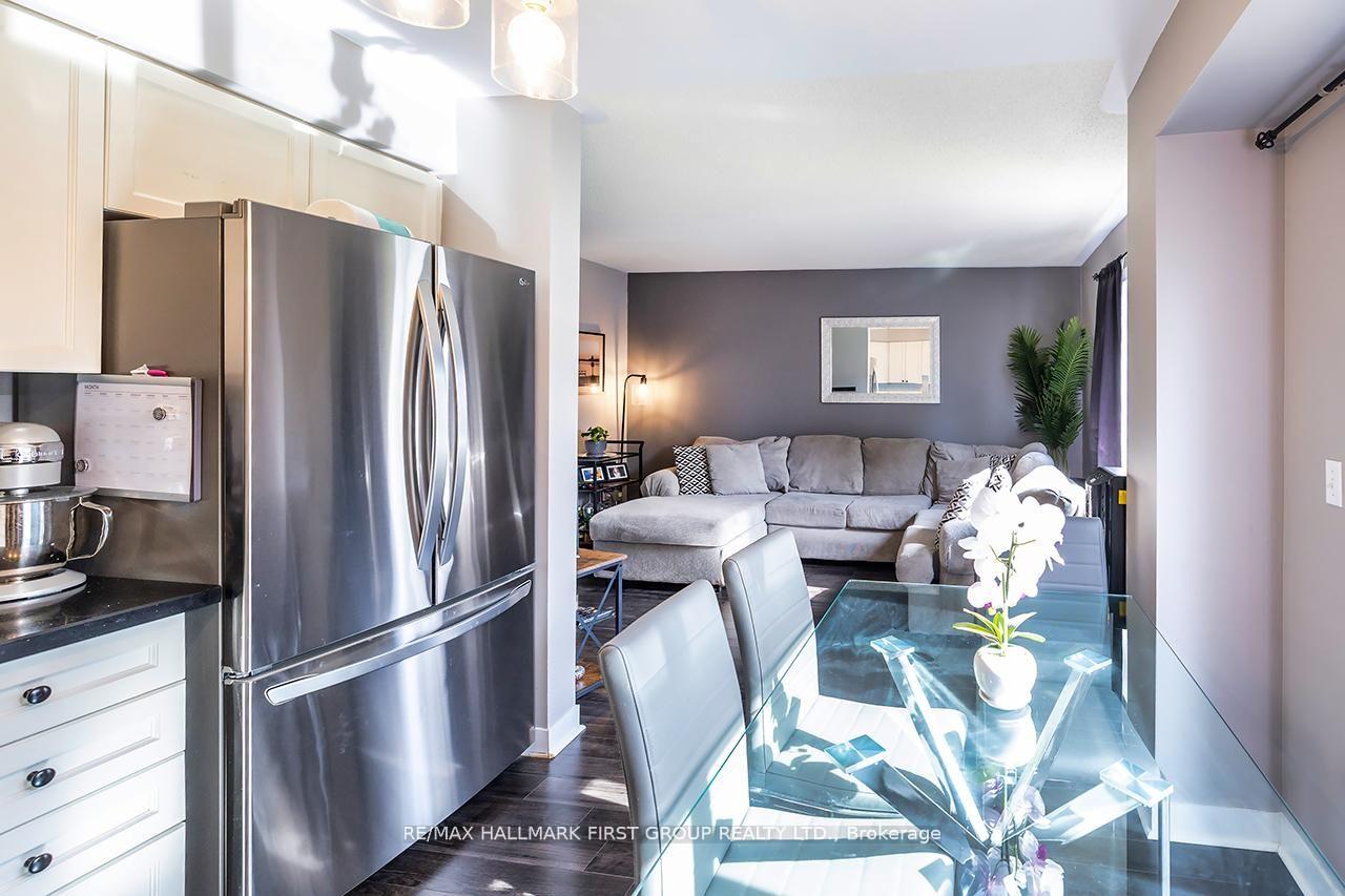 Photo 10 of 38 Allworth Crescent, Clarington, Bowmanville — HOMEH