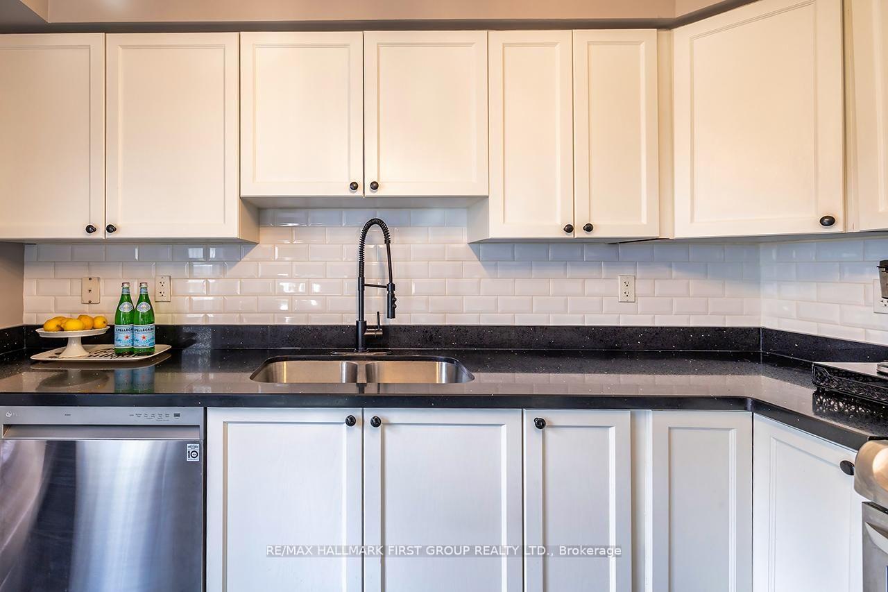 Photo 14 of 38 Allworth Crescent, Clarington, Bowmanville — HOMEH